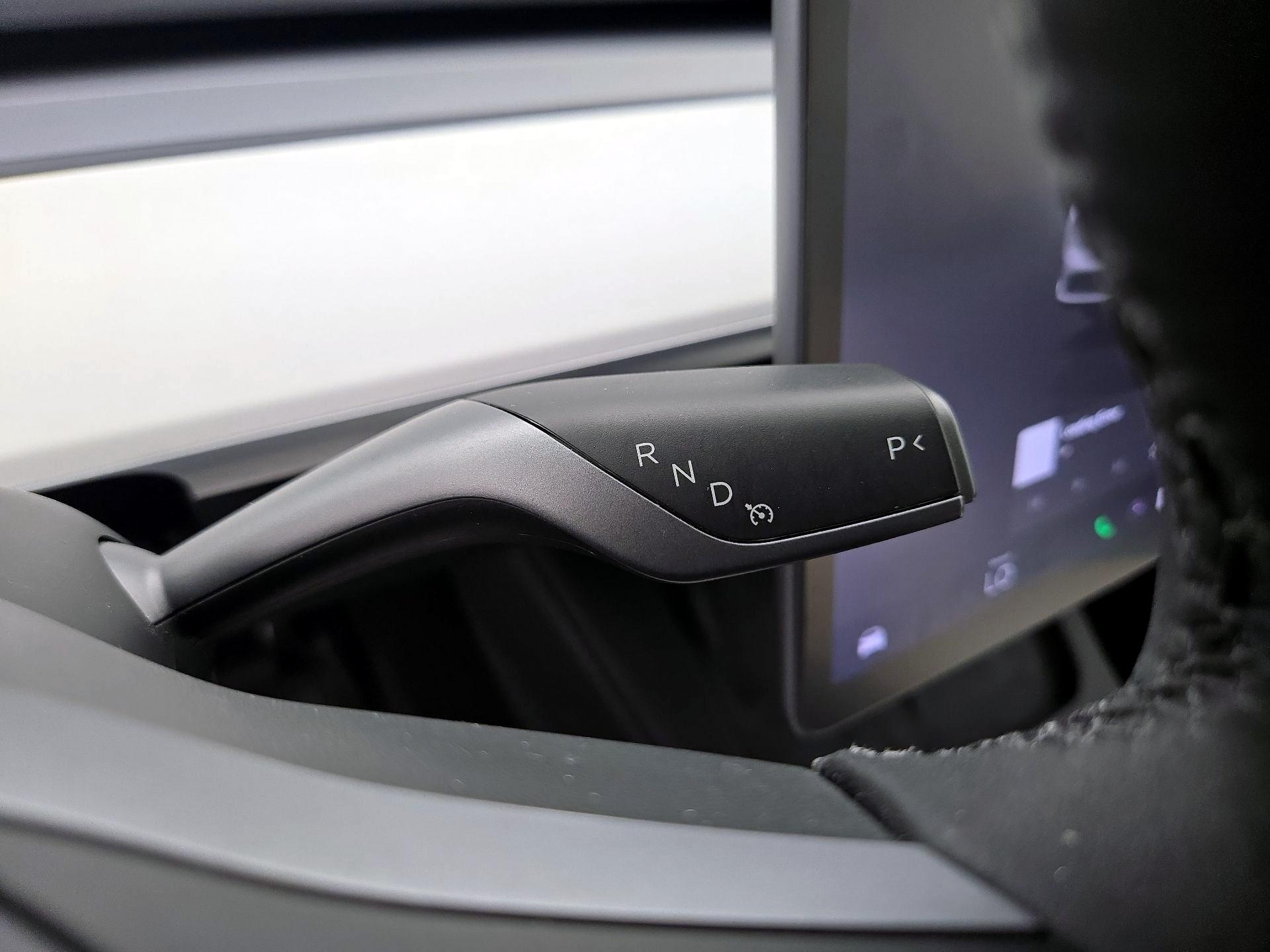 Thumbnail: 2022 Tesla Model Y - 17