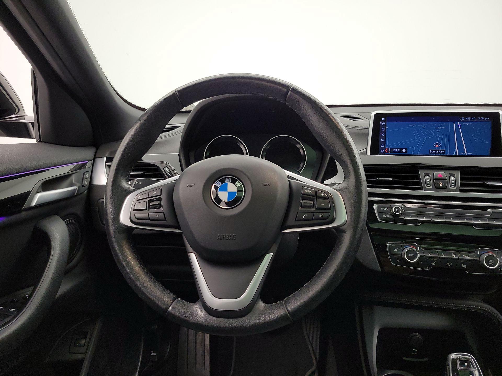 Thumbnail: 2022 BMW X2 - 10