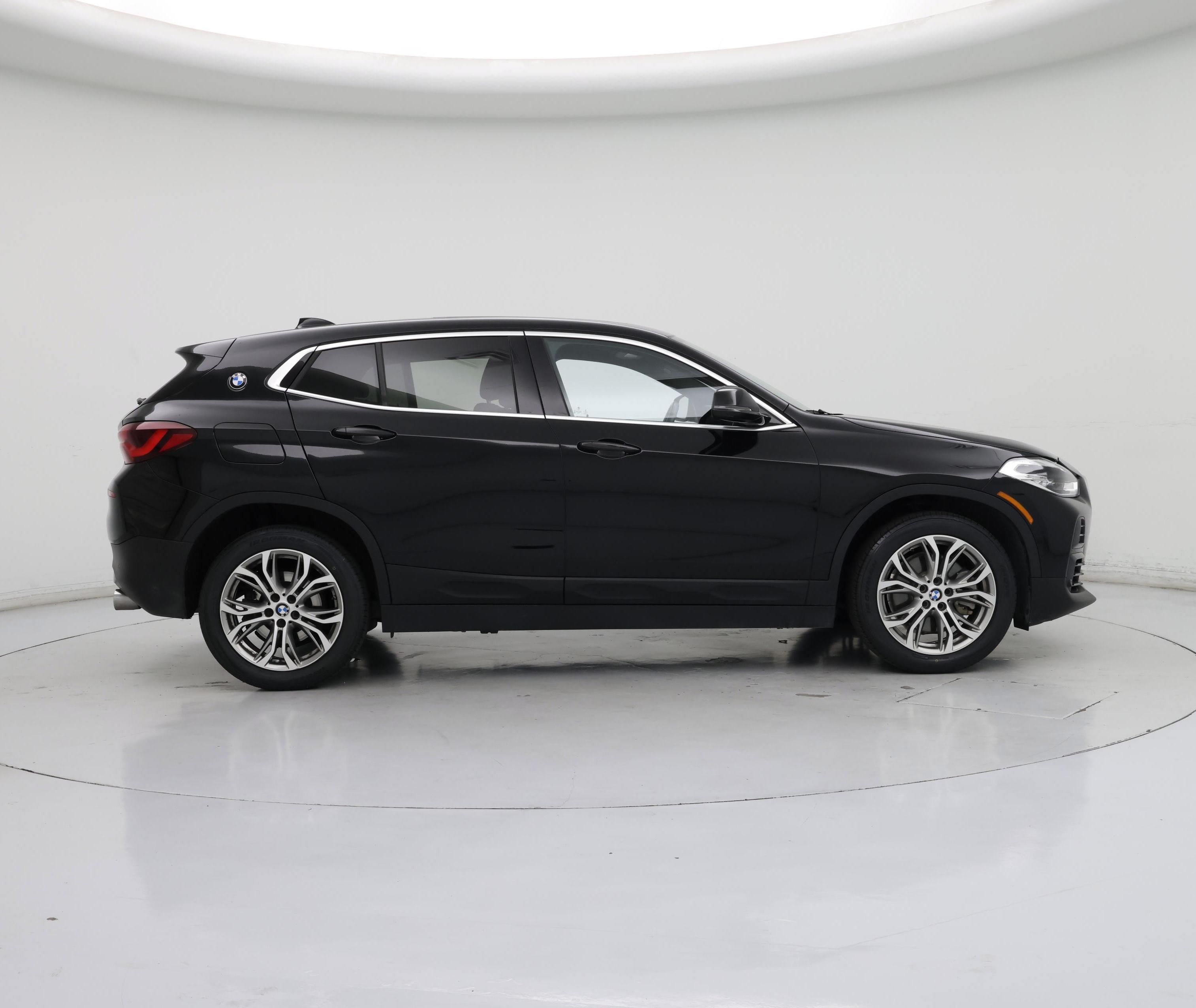 Thumbnail: 2022 BMW X2 - 7