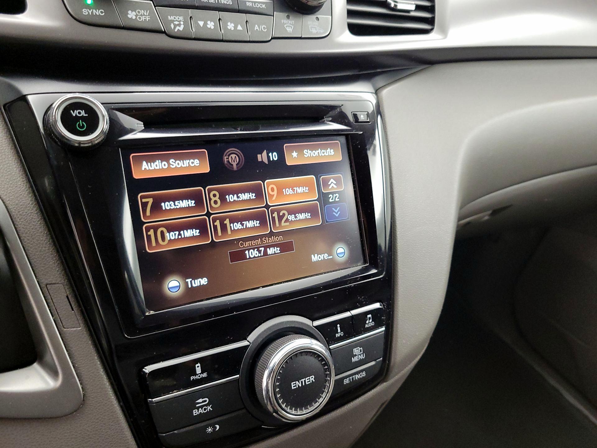 Thumbnail: 2015 Honda Odyssey - 15