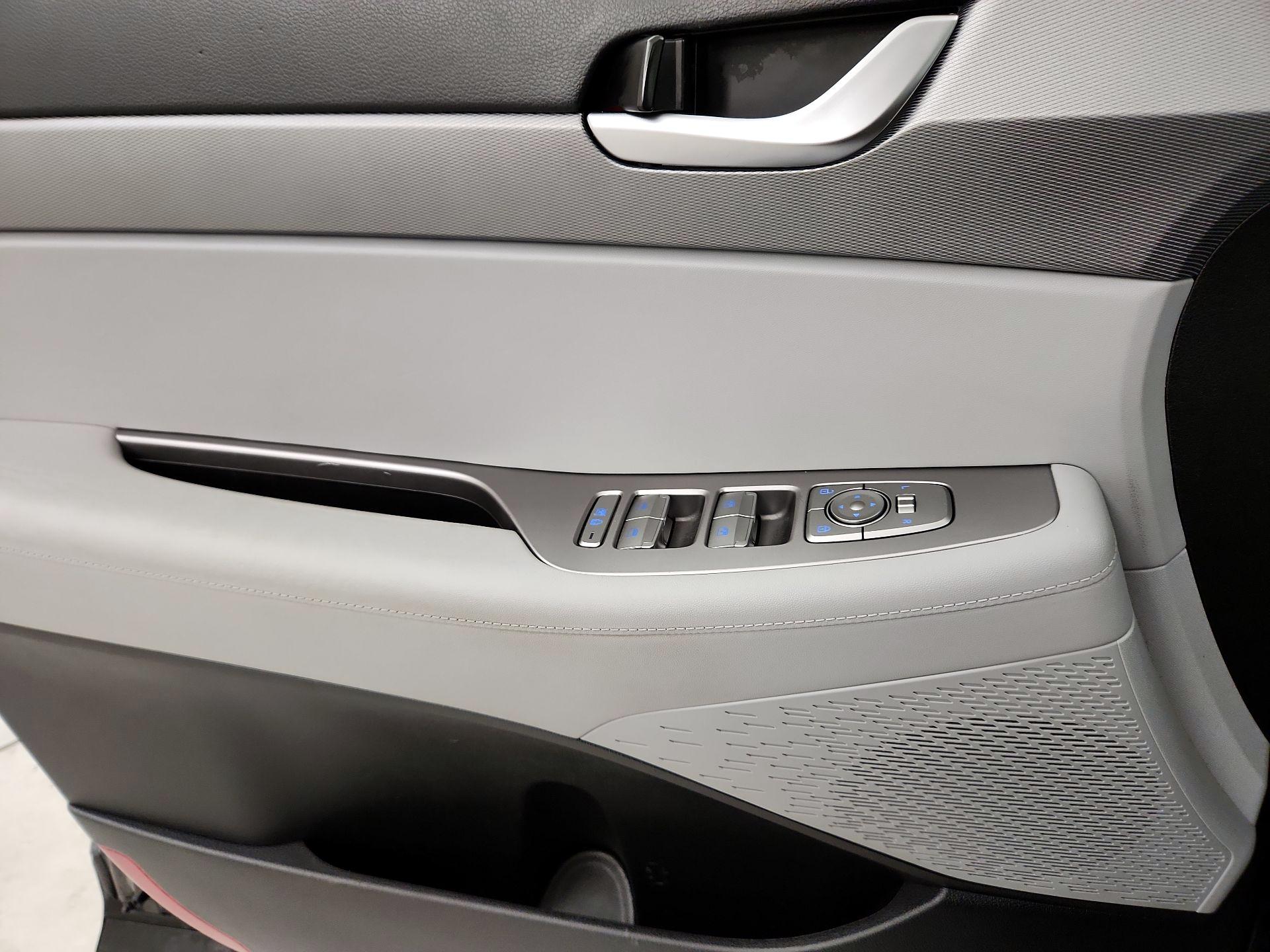 Thumbnail: 2021 Hyundai Palisade - 12