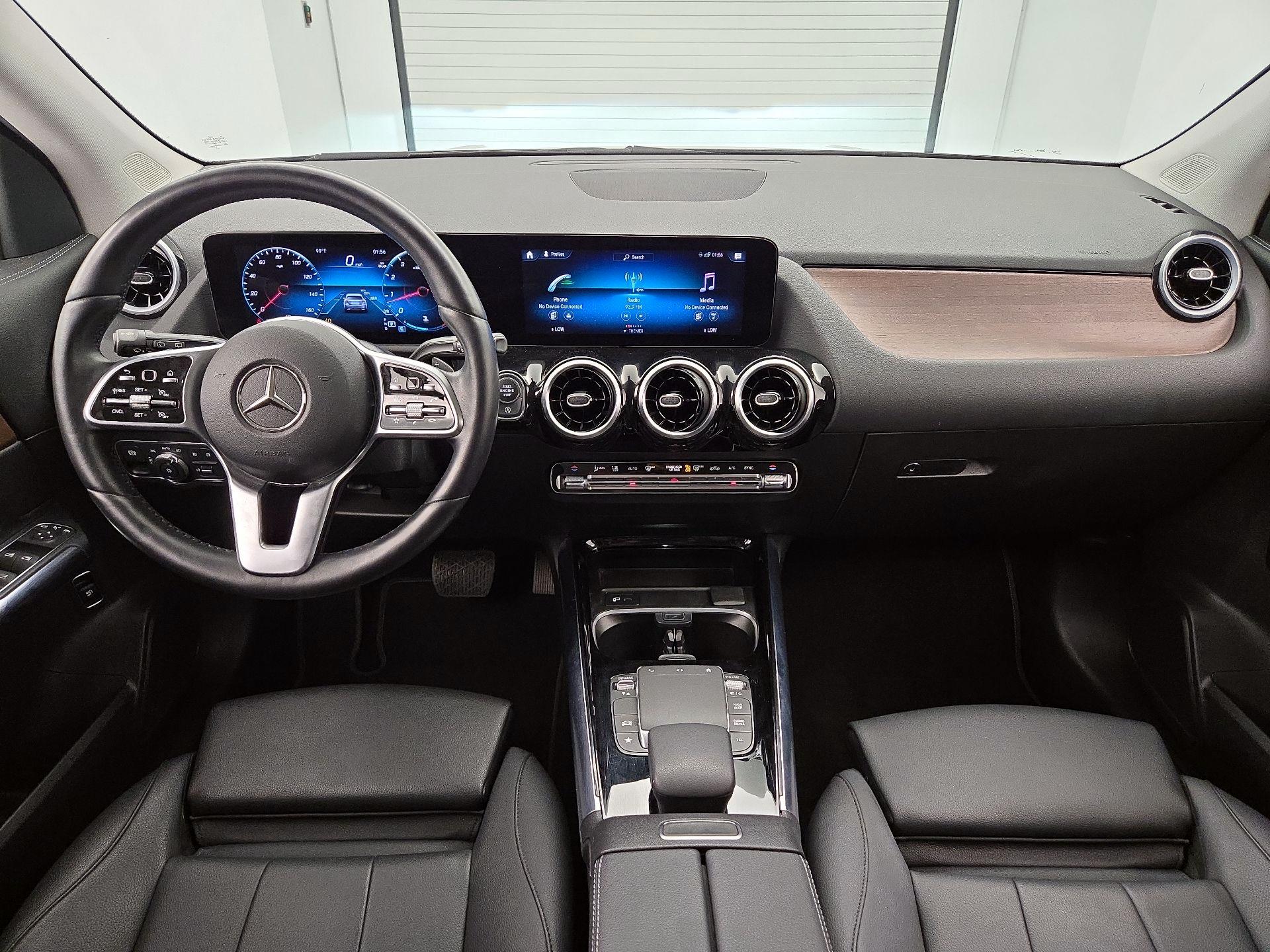 Thumbnail: 2023 Mercedes-Benz GLA - 9