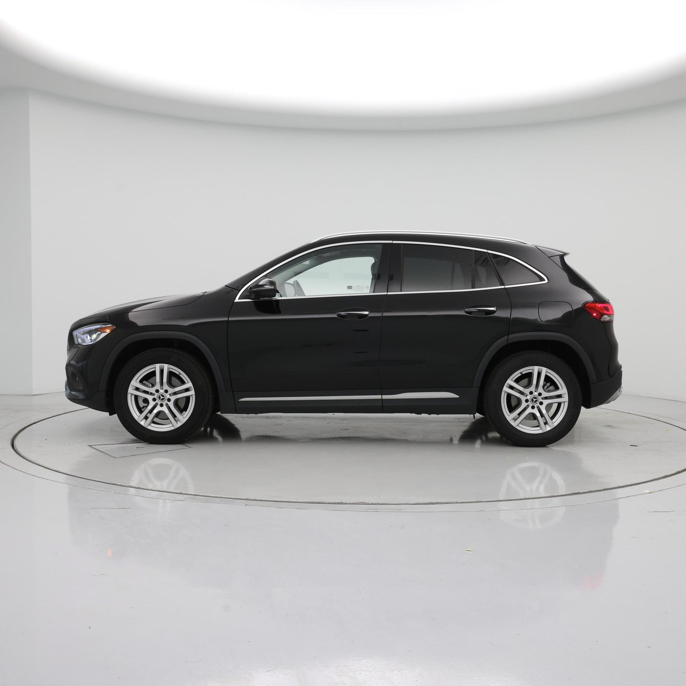 Thumbnail: 2023 Mercedes-Benz GLA - 3