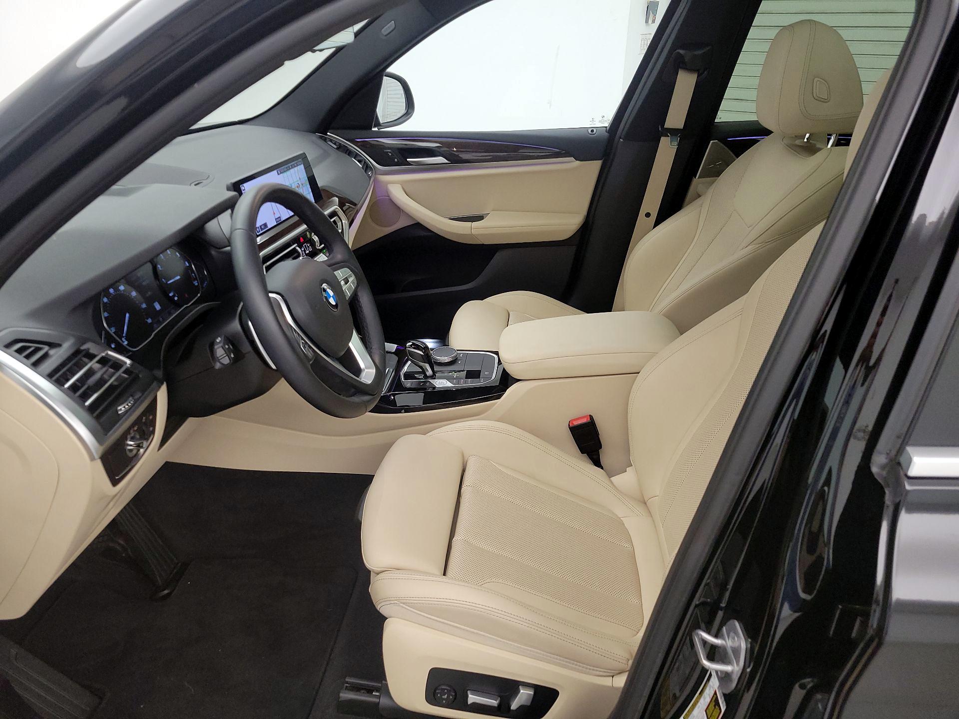 Thumbnail: 2022 BMW X3 - 11