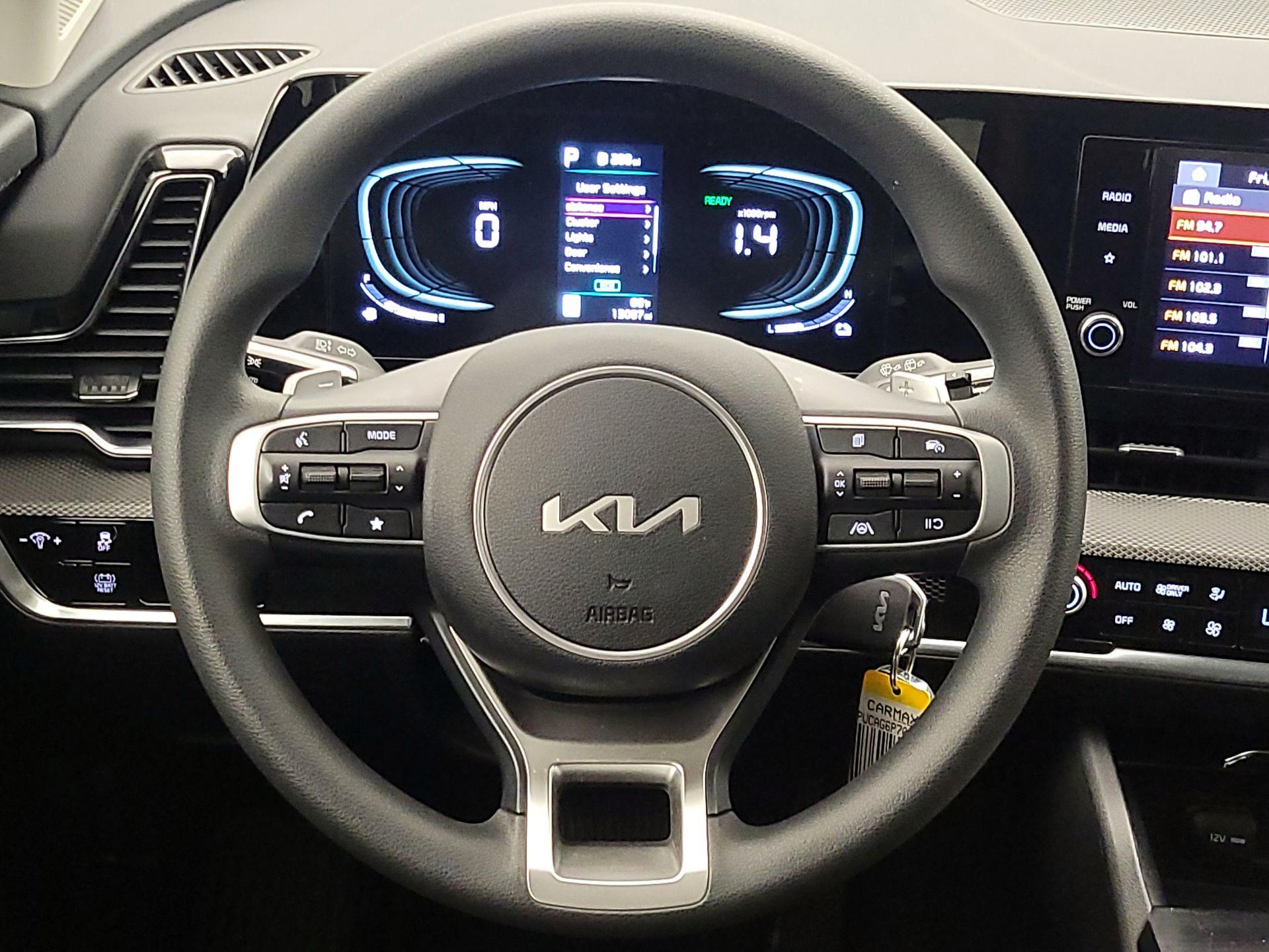 Thumbnail: 2023 Kia Sportage - 10