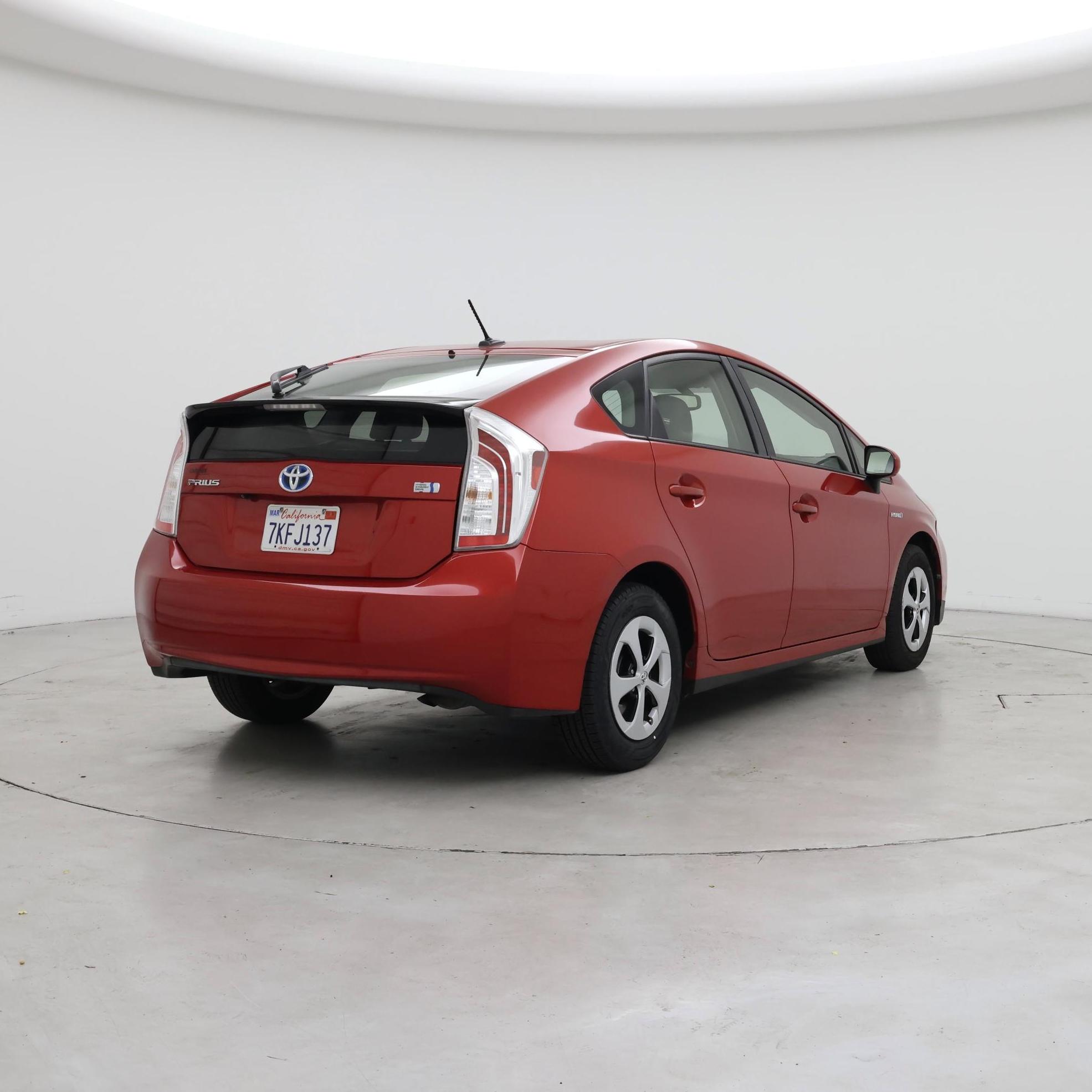 Thumbnail: 2015 Toyota Prius - 8