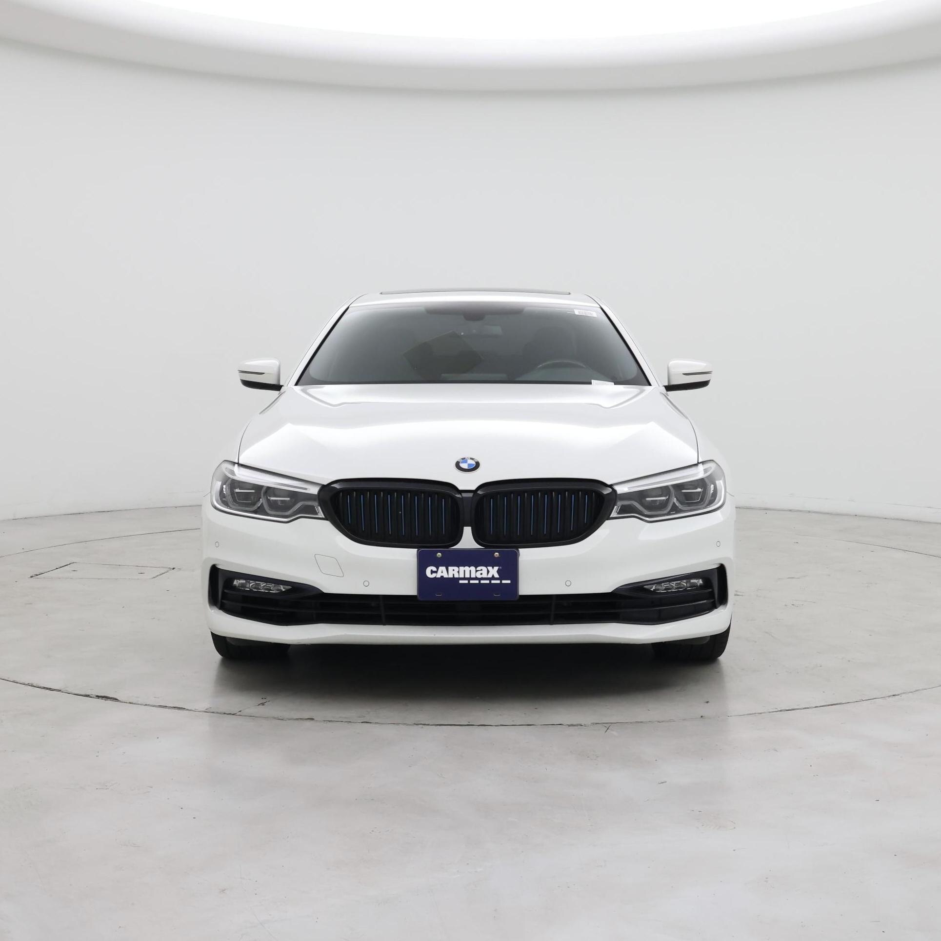 Thumbnail: 2018 BMW 5 Series - 5