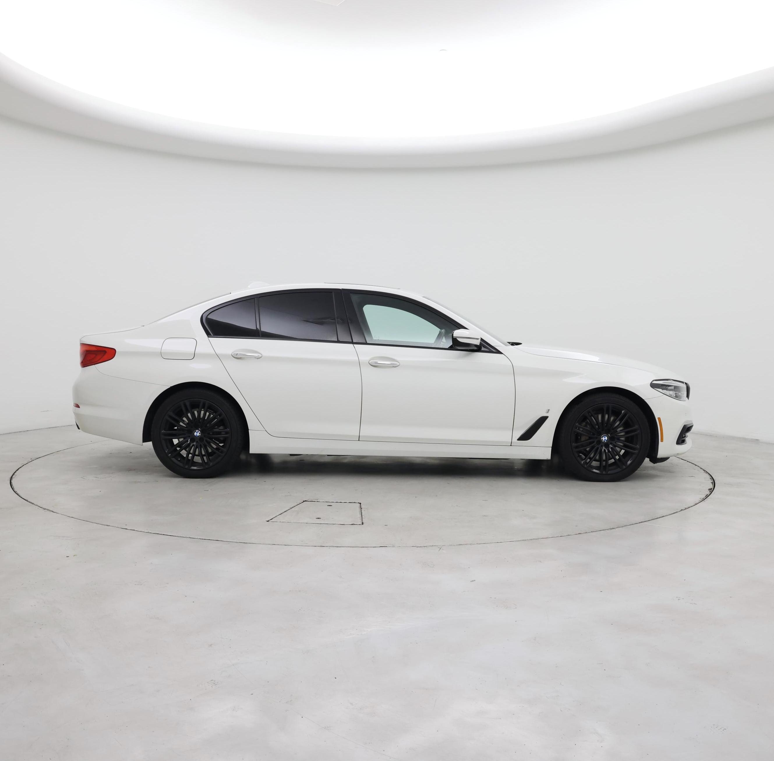 Thumbnail: 2018 BMW 5 Series - 7