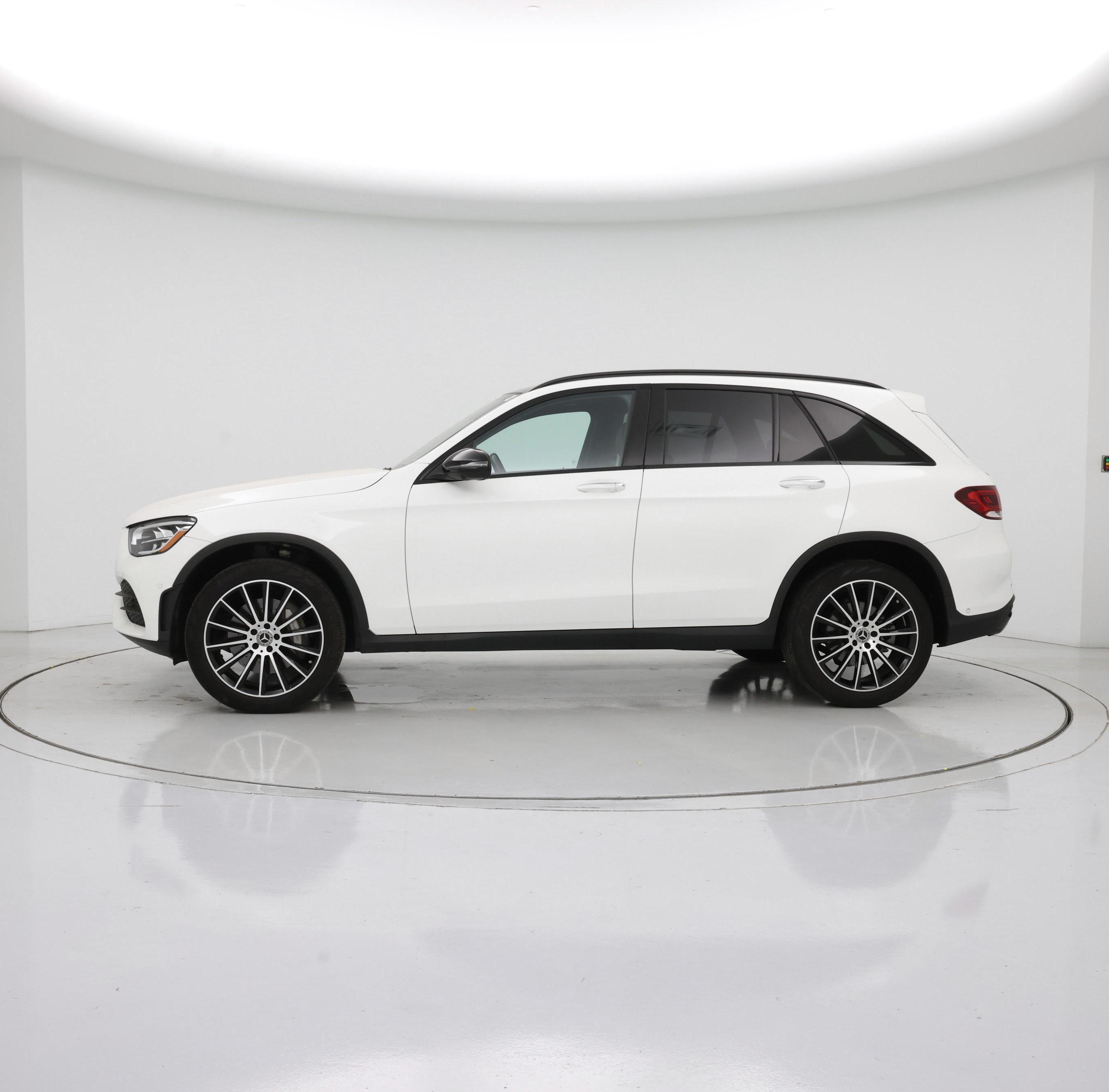 Thumbnail: 2022 Mercedes-Benz GLC - 3