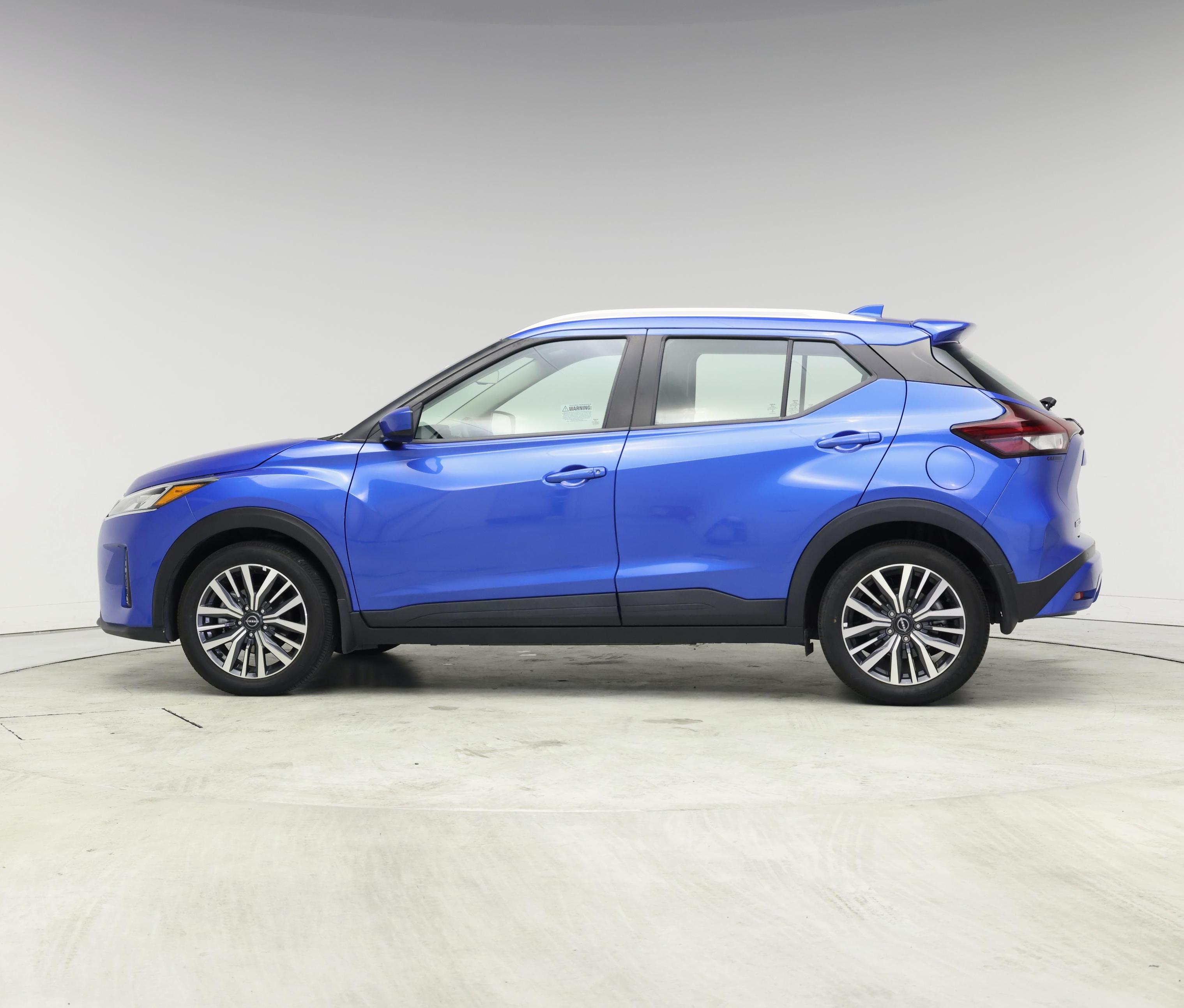 Thumbnail: 2022 Nissan Kicks - 3