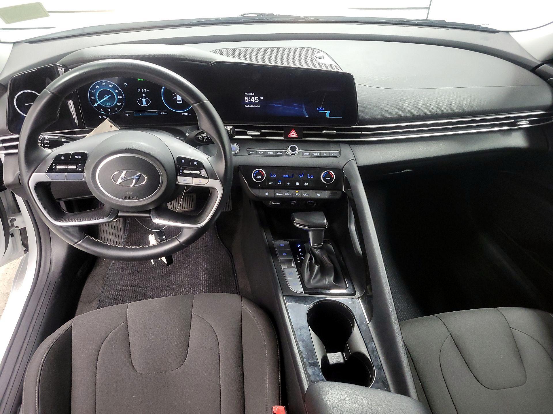 Thumbnail: 2023 Hyundai Elantra - 9