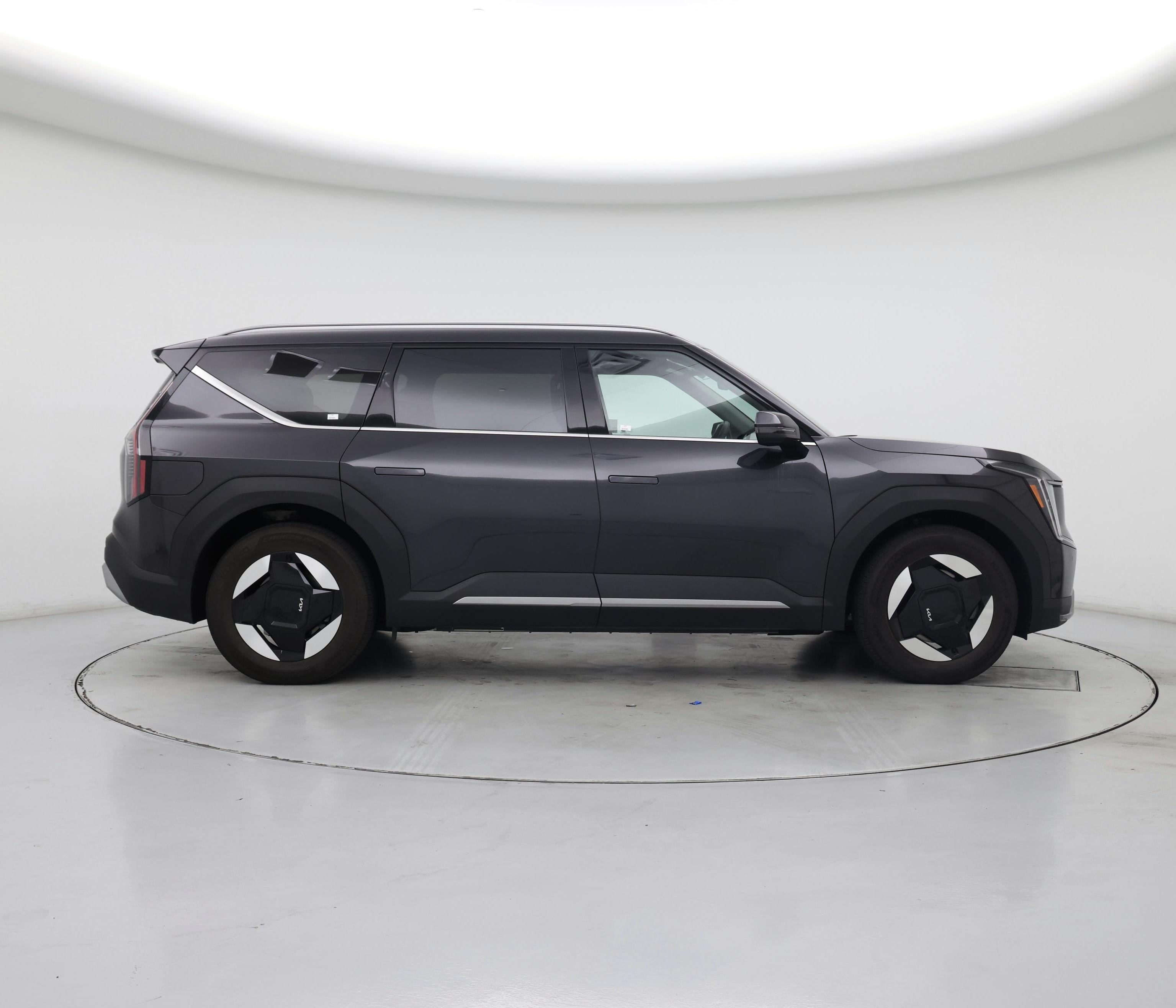 Thumbnail: 2024 Kia EV9 - 7