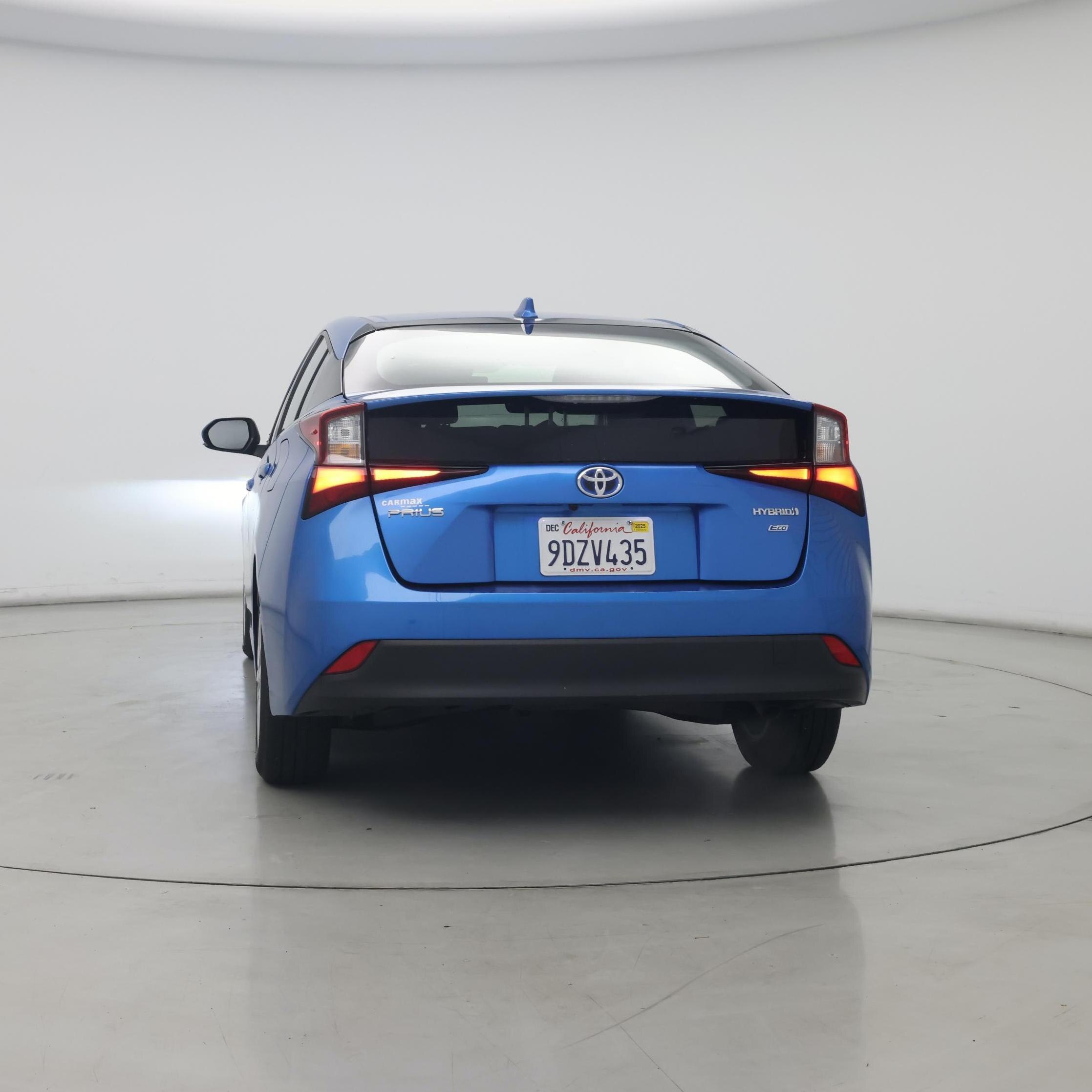 Thumbnail: 2022 Toyota Prius - 6