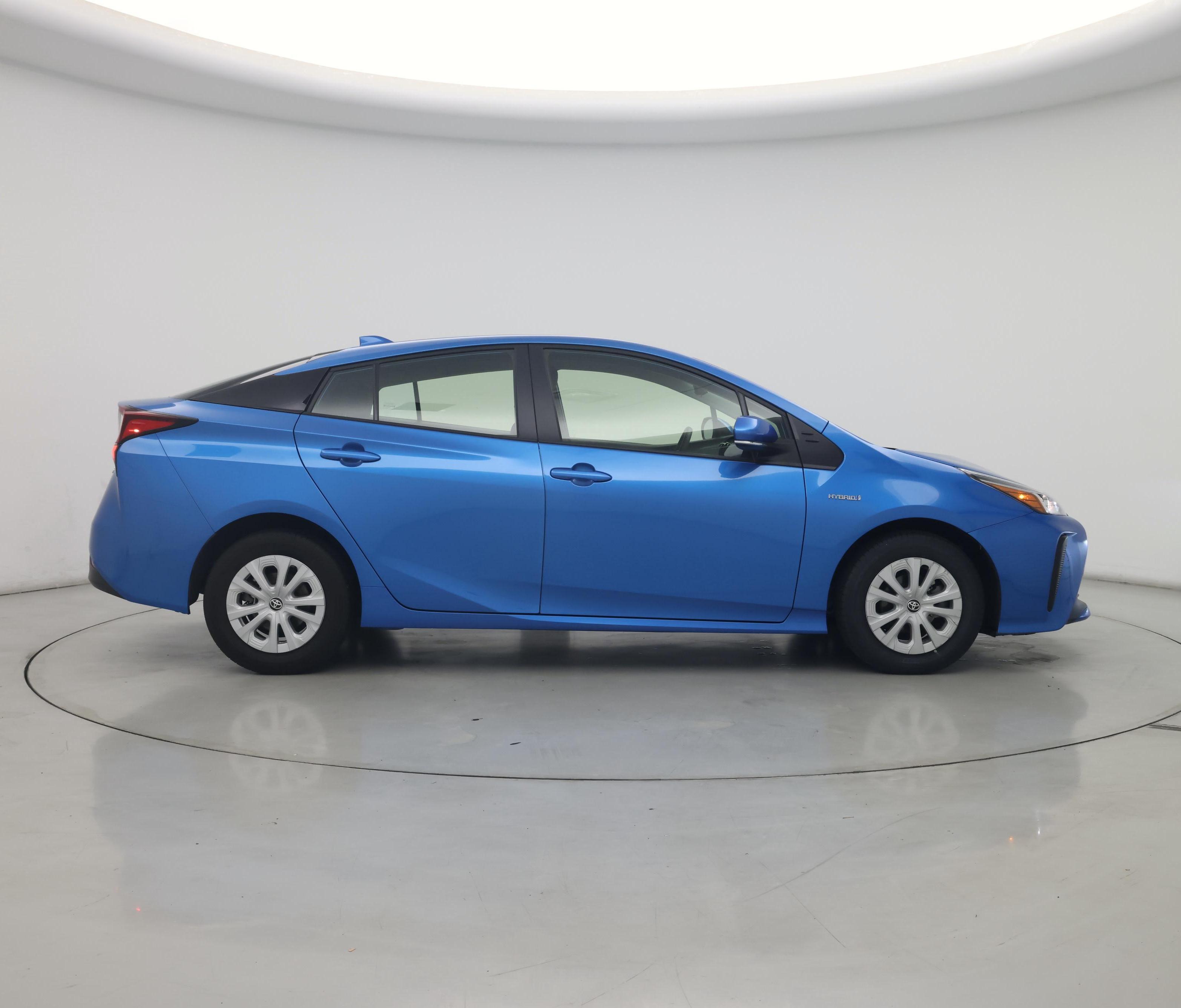 Thumbnail: 2022 Toyota Prius - 7