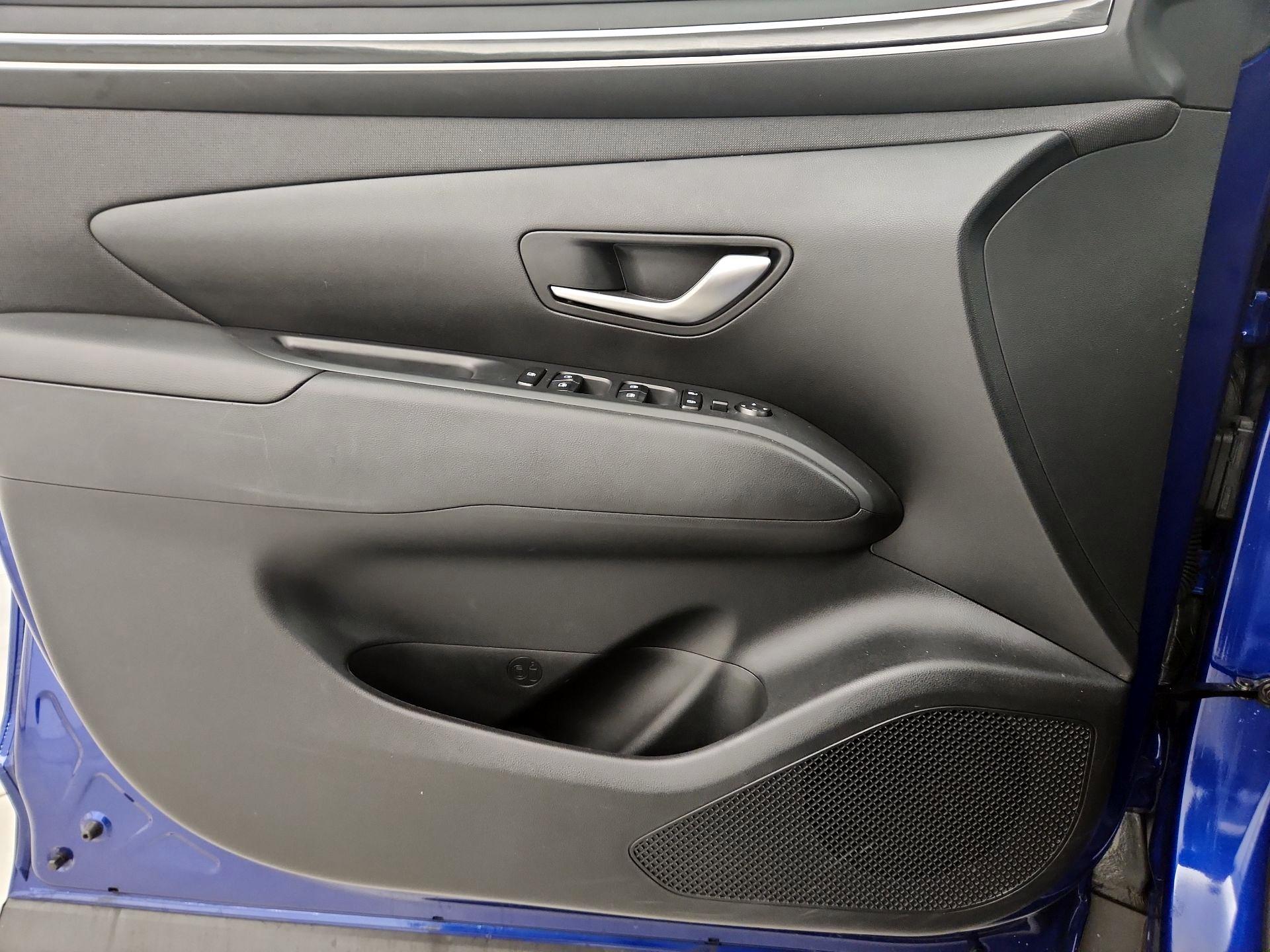 Thumbnail: 2023 Hyundai Tucson - 12