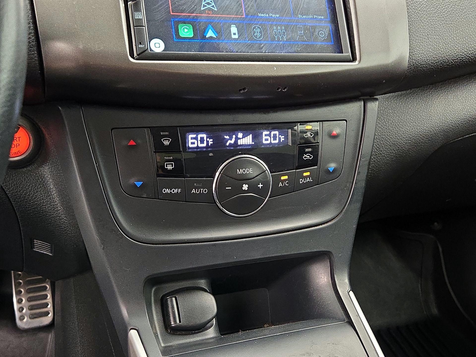Thumbnail: 2019 Nissan Sentra - 16