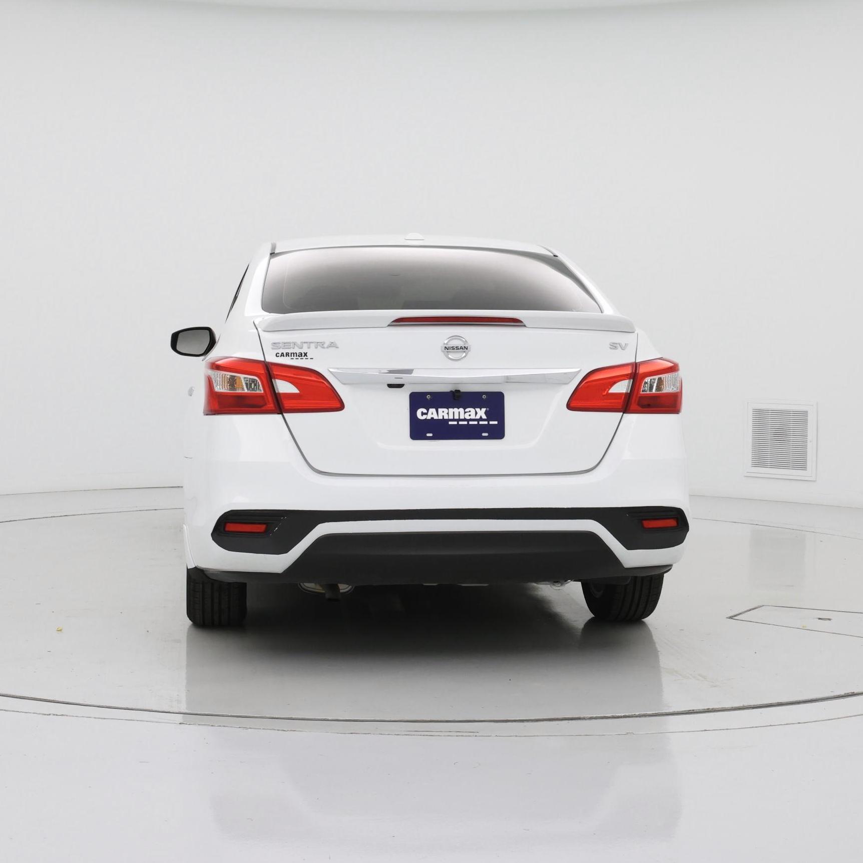 Thumbnail: 2019 Nissan Sentra - 6