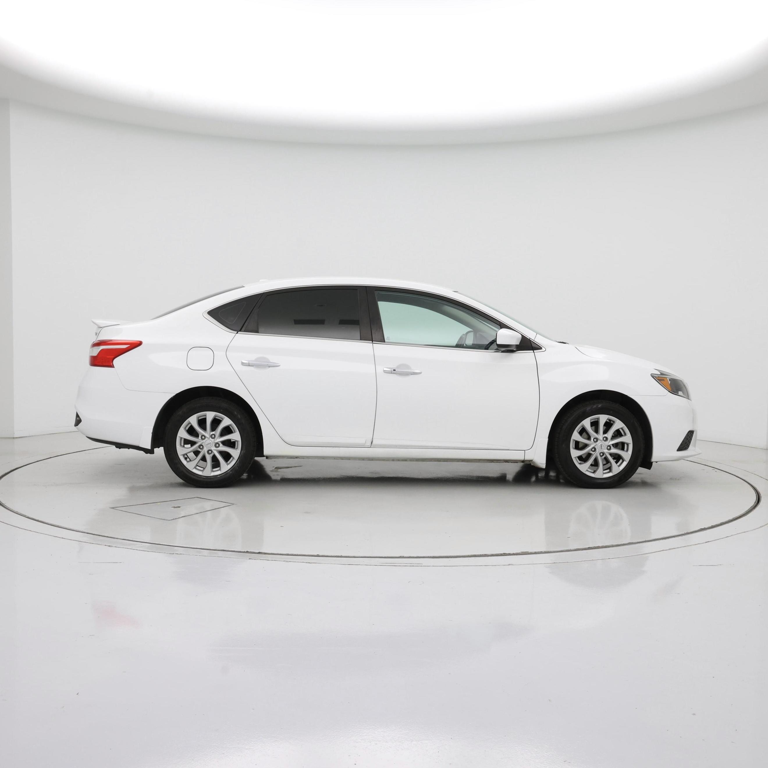 Thumbnail: 2019 Nissan Sentra - 7