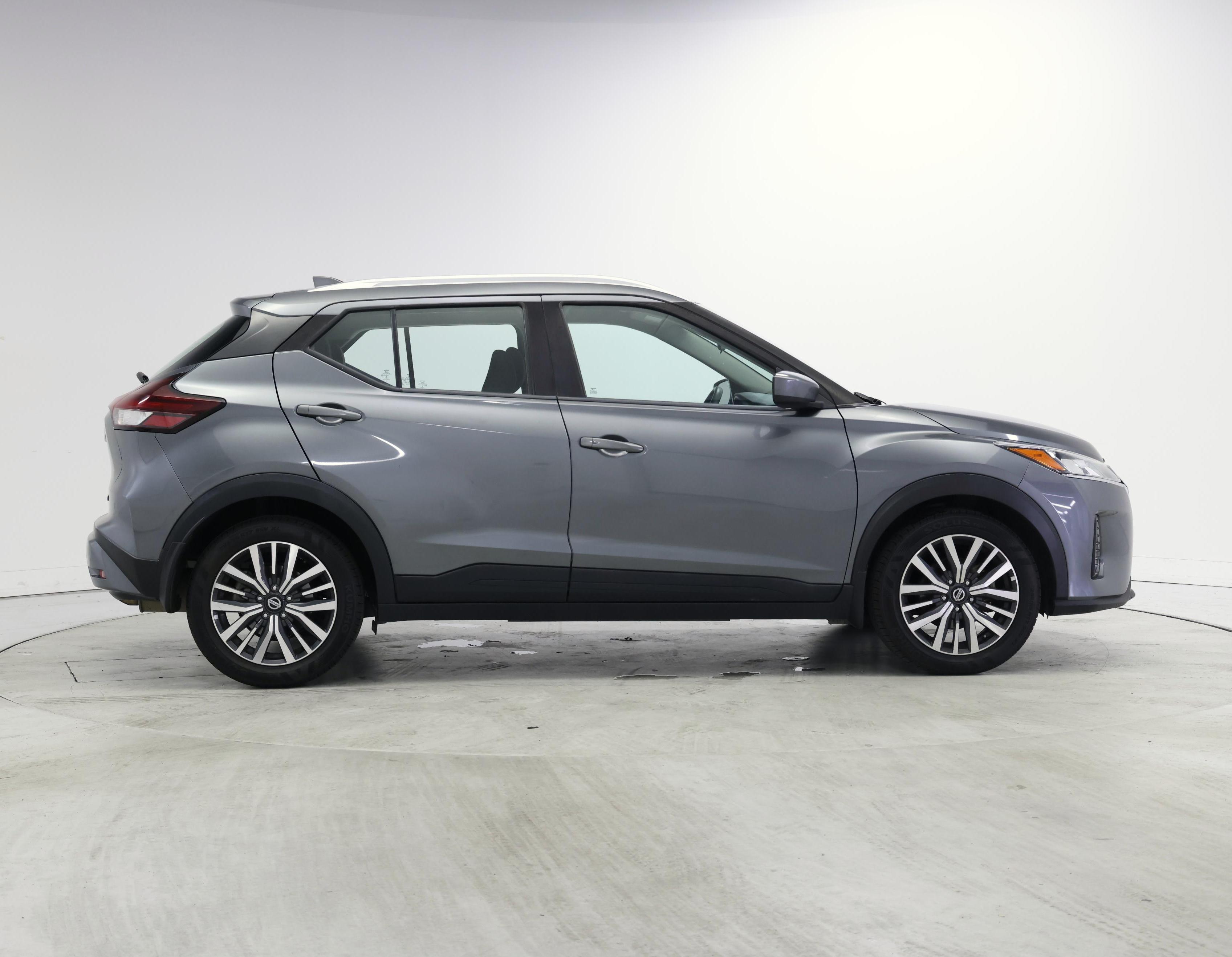 Thumbnail: 2021 Nissan Kicks - 7
