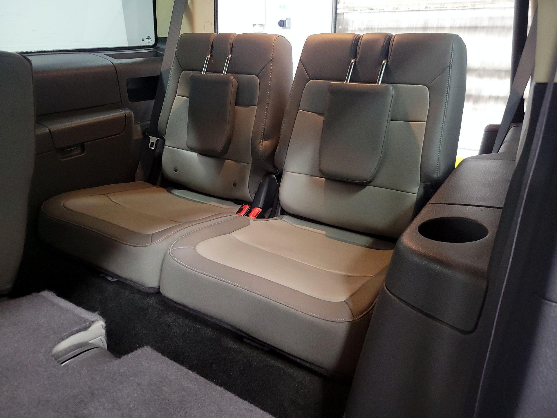 Thumbnail: 2018 Ford Flex - 19
