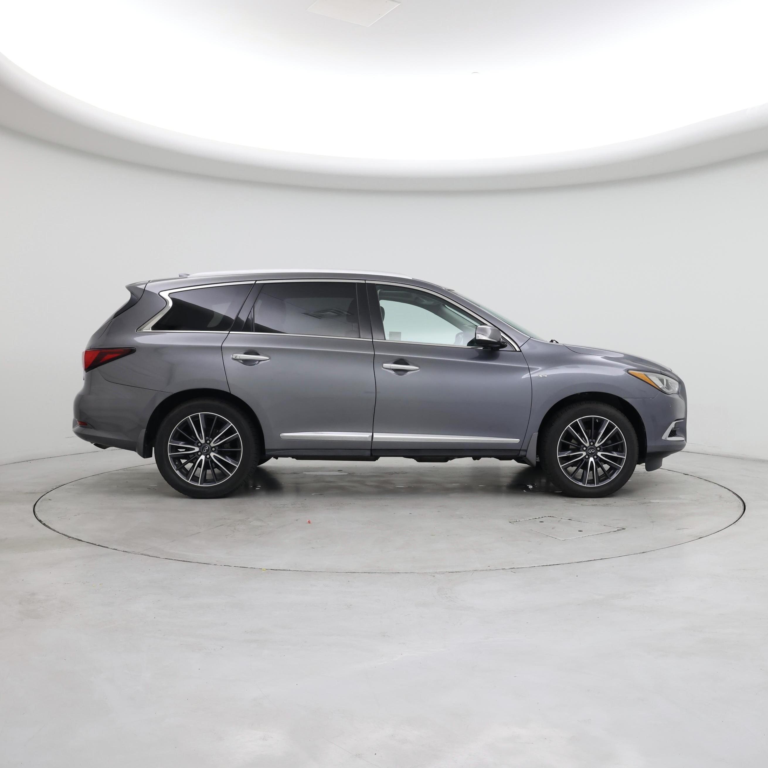 Thumbnail: 2017 INFINITI QX60 - 7
