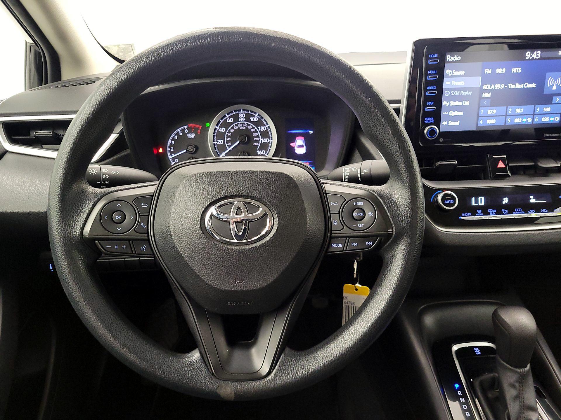 Thumbnail: 2021 Toyota Corolla - 10