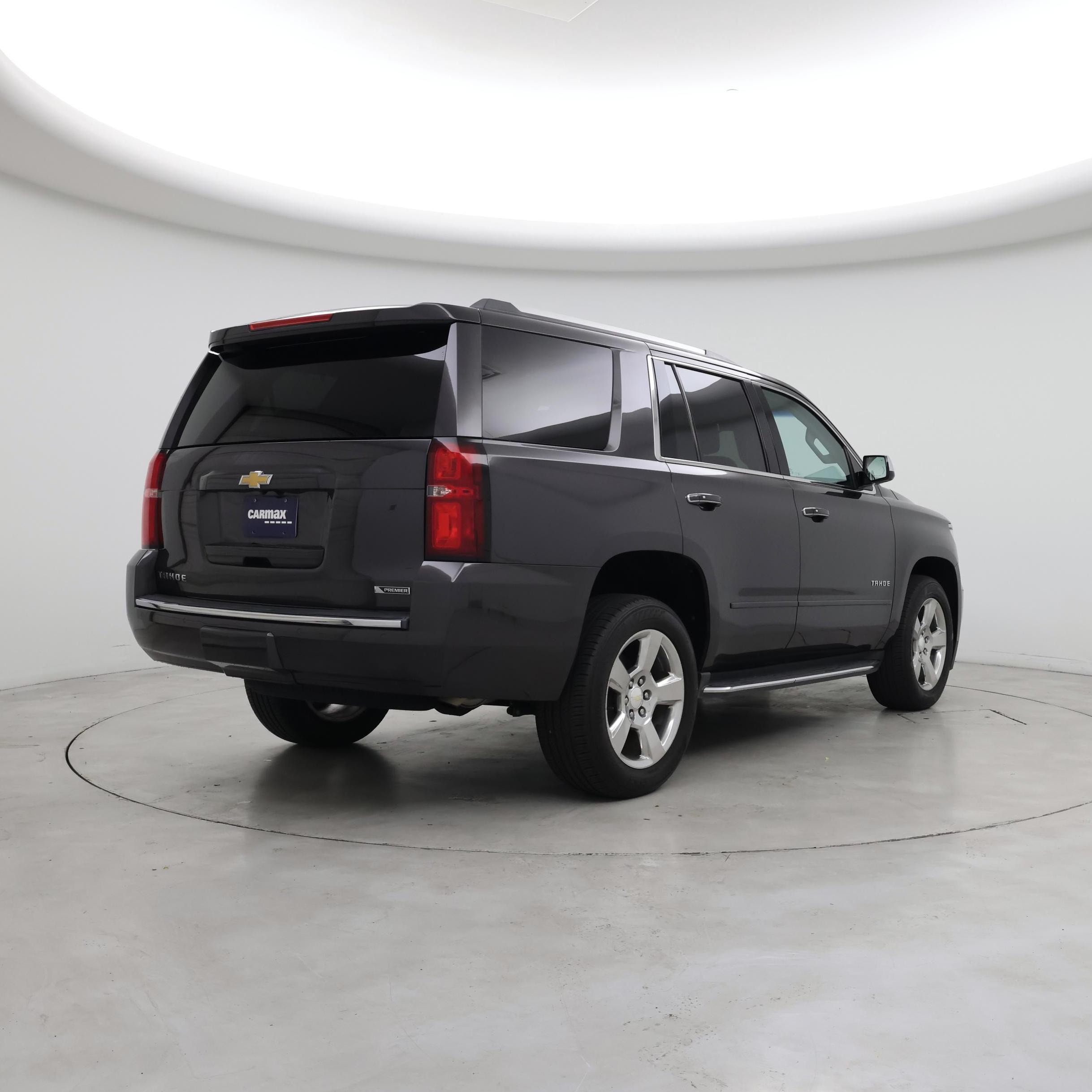 Thumbnail: 2018 Chevrolet Tahoe - 8