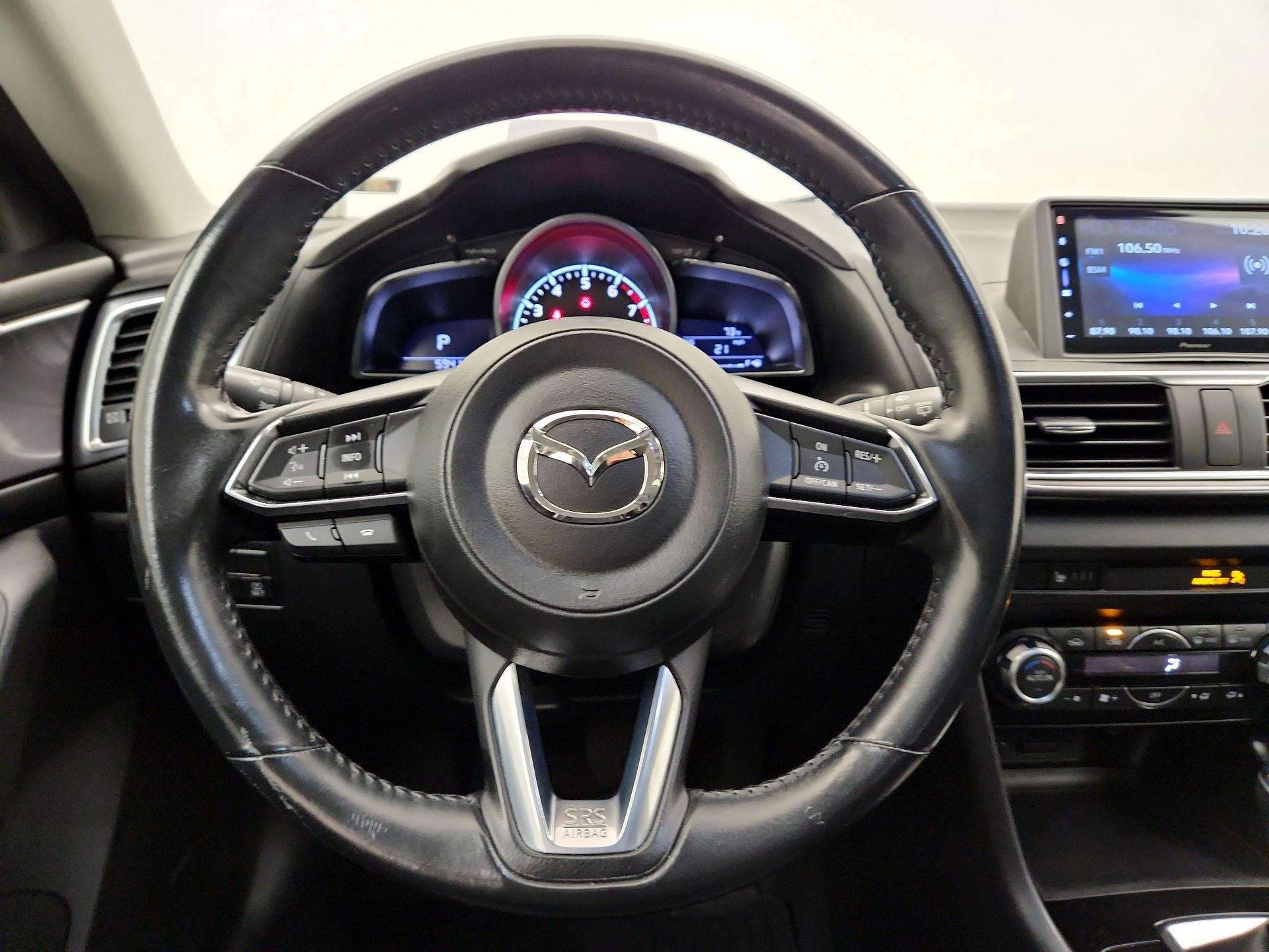 Thumbnail: 2017 Mazda Mazda3 - 10