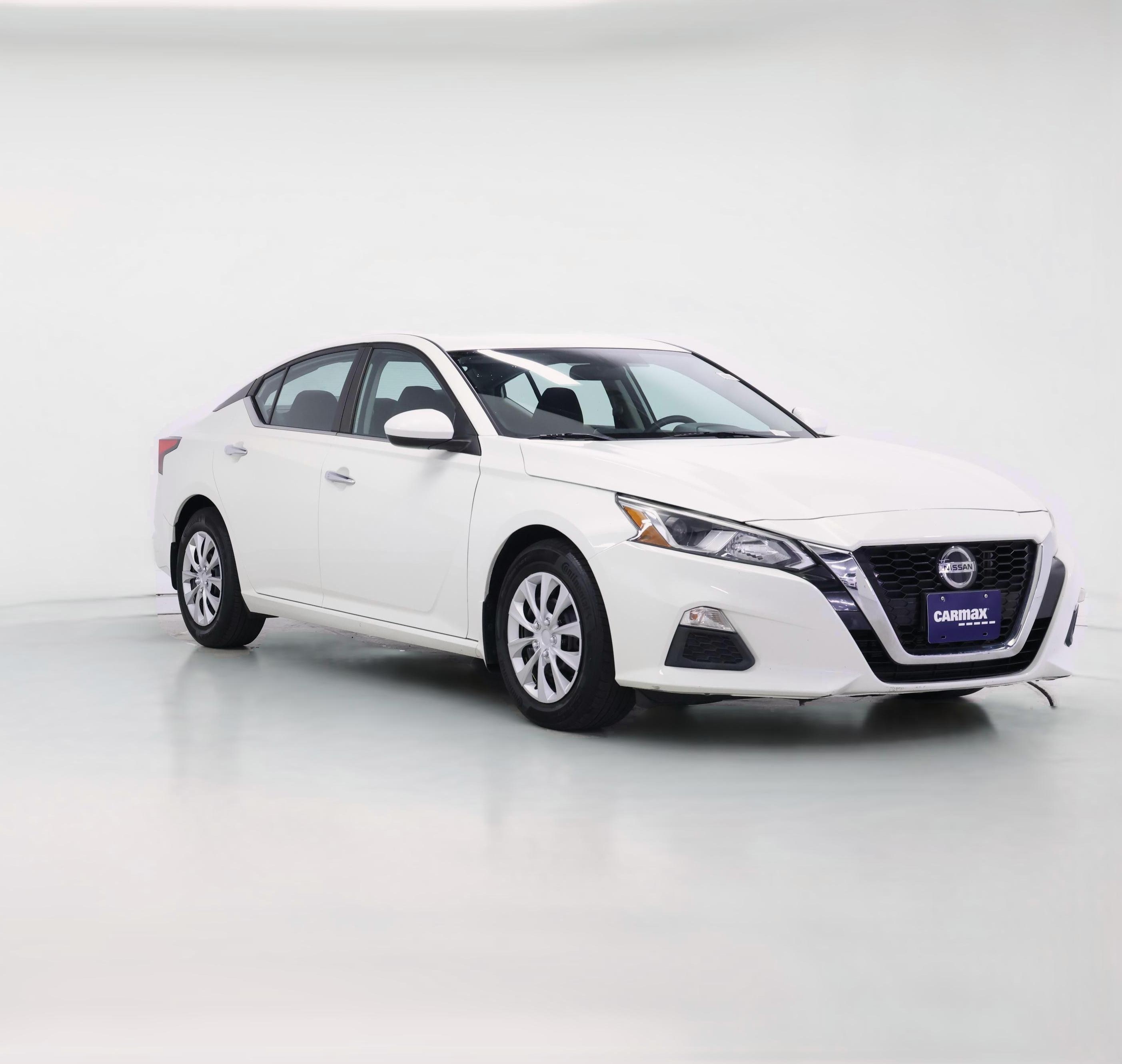 Thumbnail: 2020 Nissan Altima - 1
