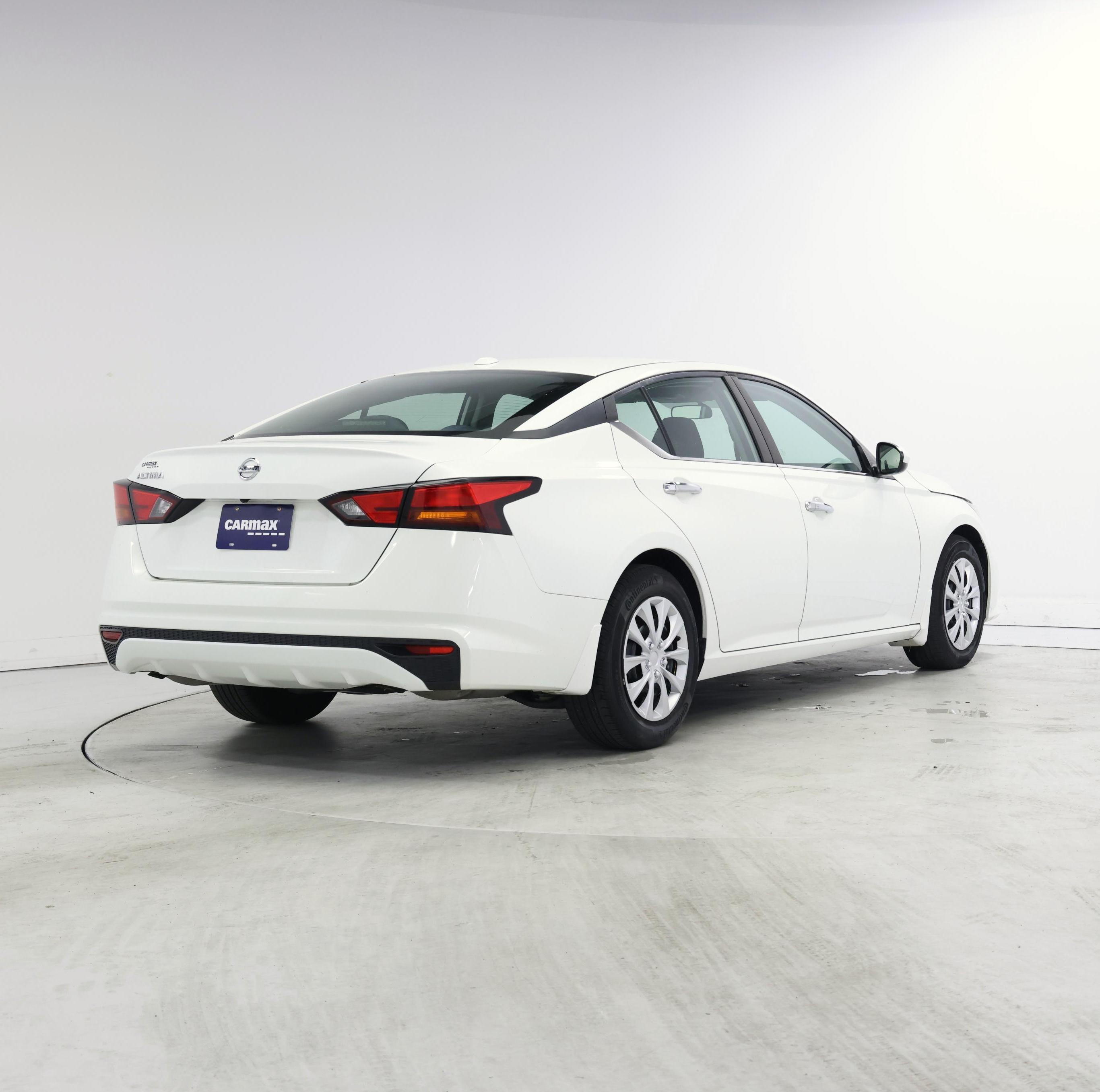 Thumbnail: 2020 Nissan Altima - 8
