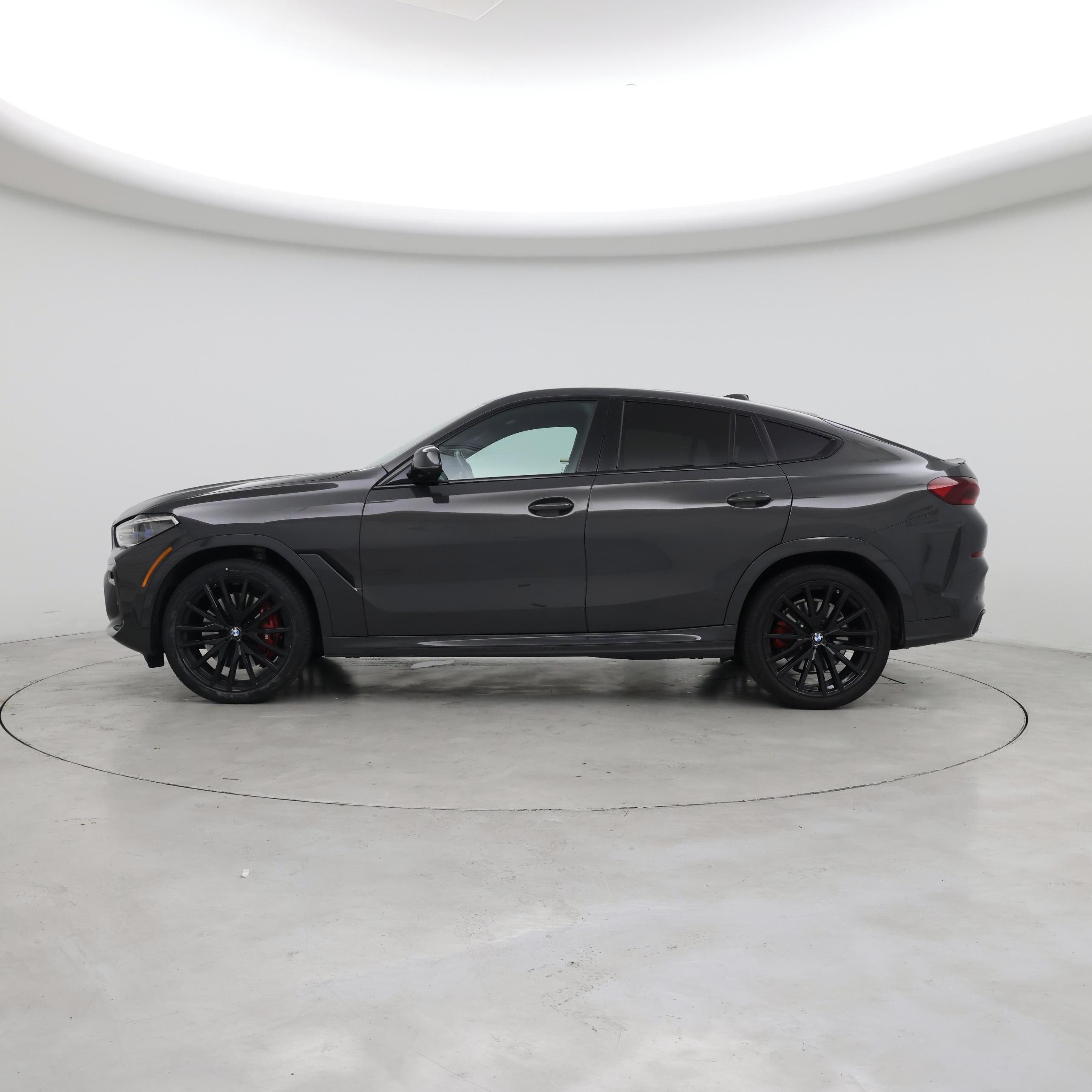 Thumbnail: 2023 BMW X6 - 3