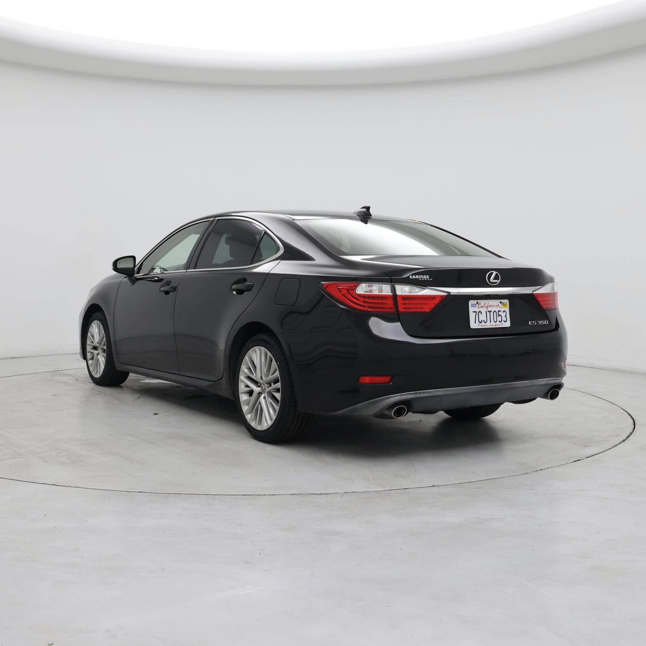 Thumbnail: 2013 Lexus ES - 2
