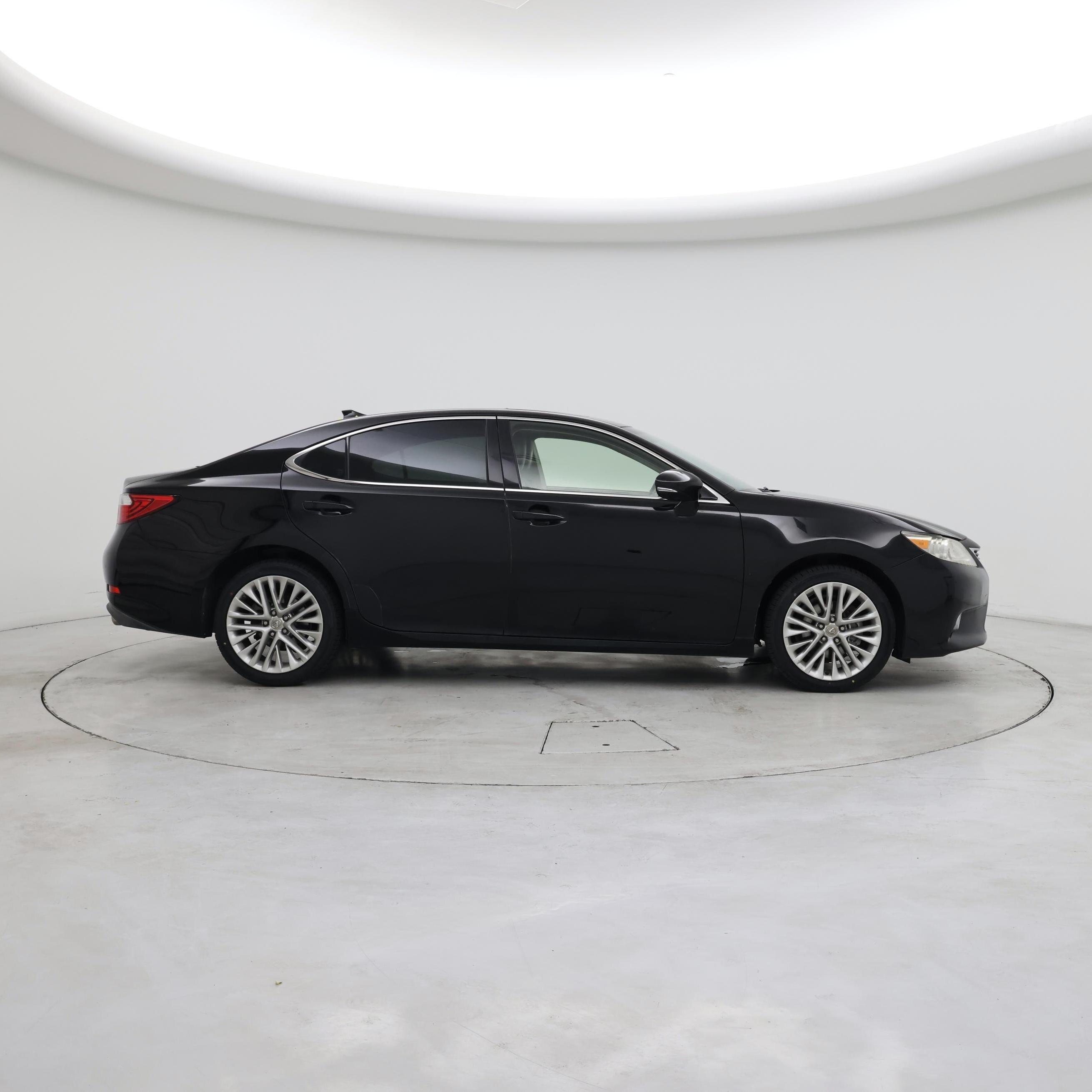 Thumbnail: 2013 Lexus ES - 7