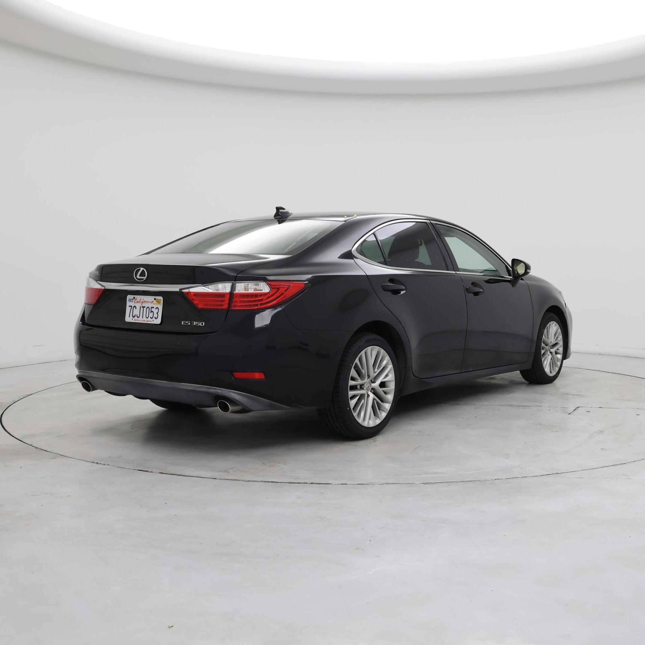 Thumbnail: 2013 Lexus ES - 8
