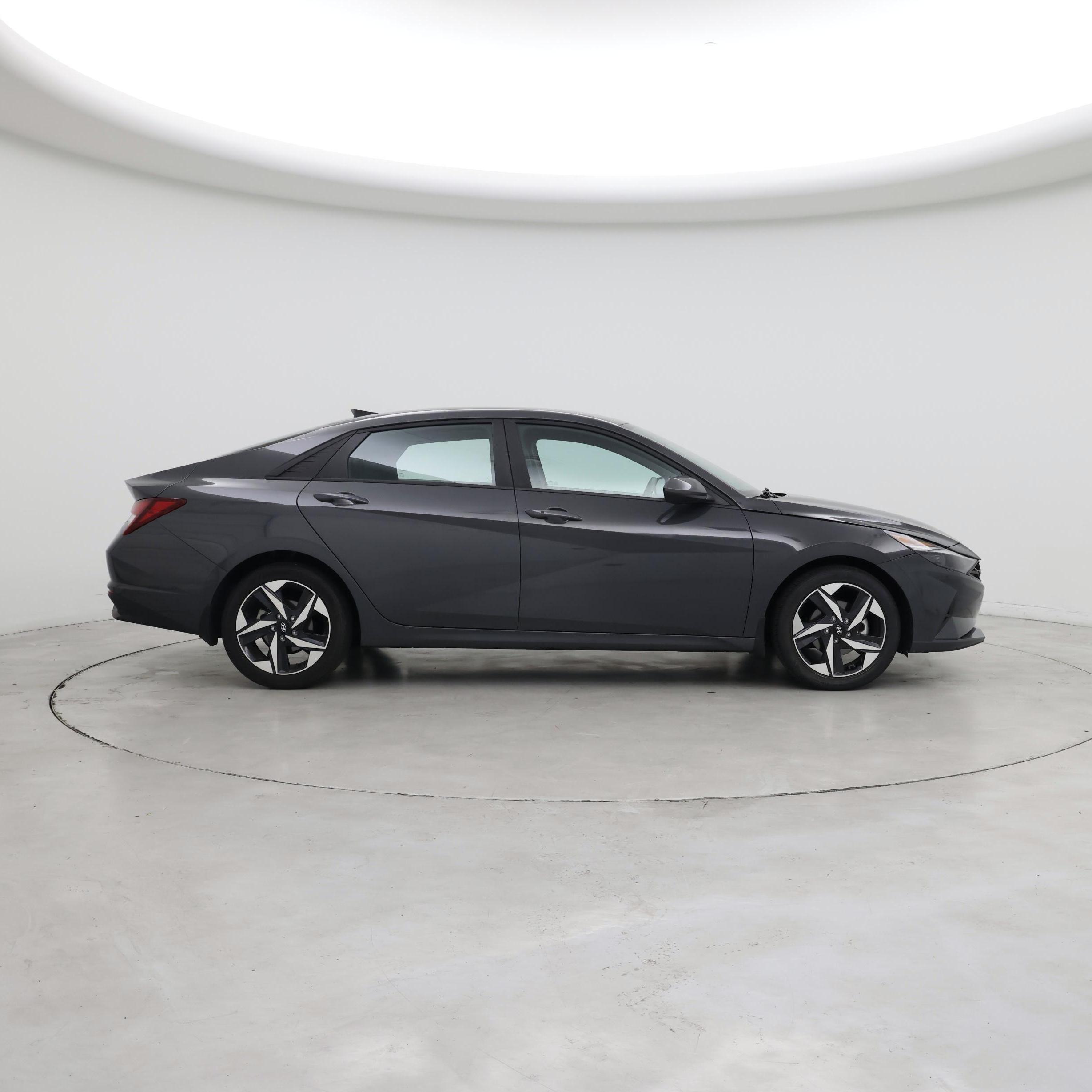 Thumbnail: 2023 Hyundai Elantra - 7