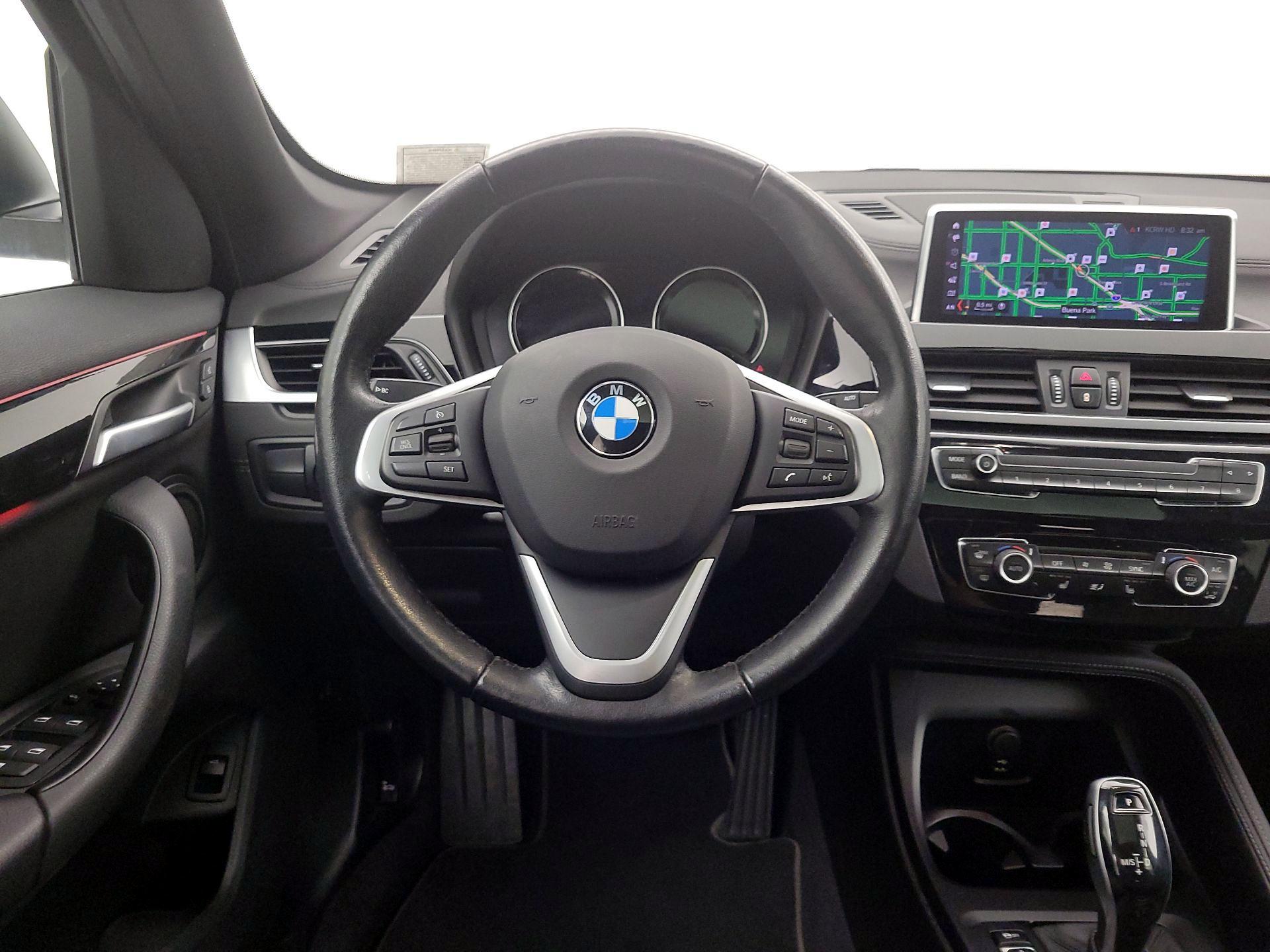 Thumbnail: 2022 BMW X1 - 10