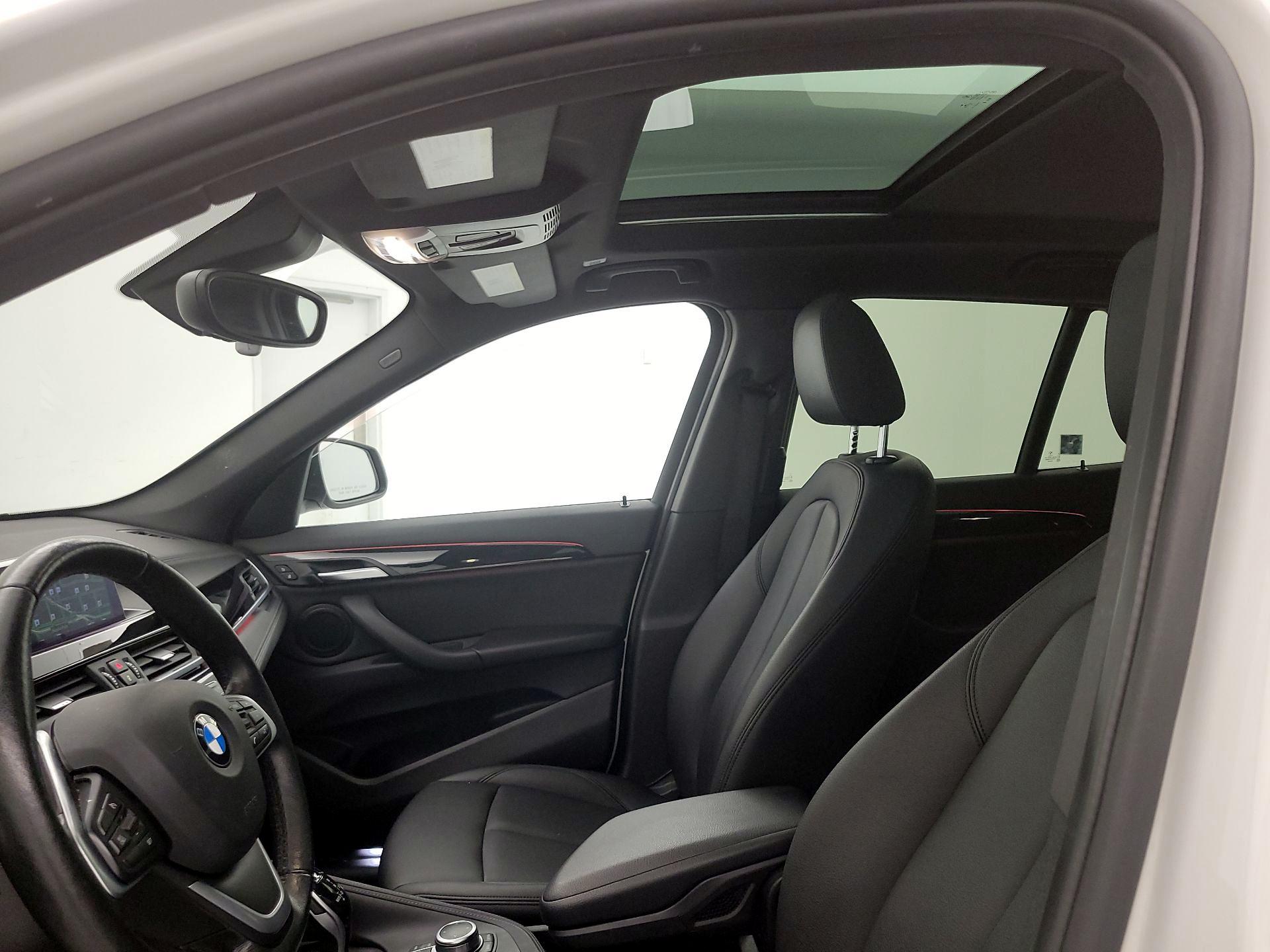 Thumbnail: 2022 BMW X1 - 19
