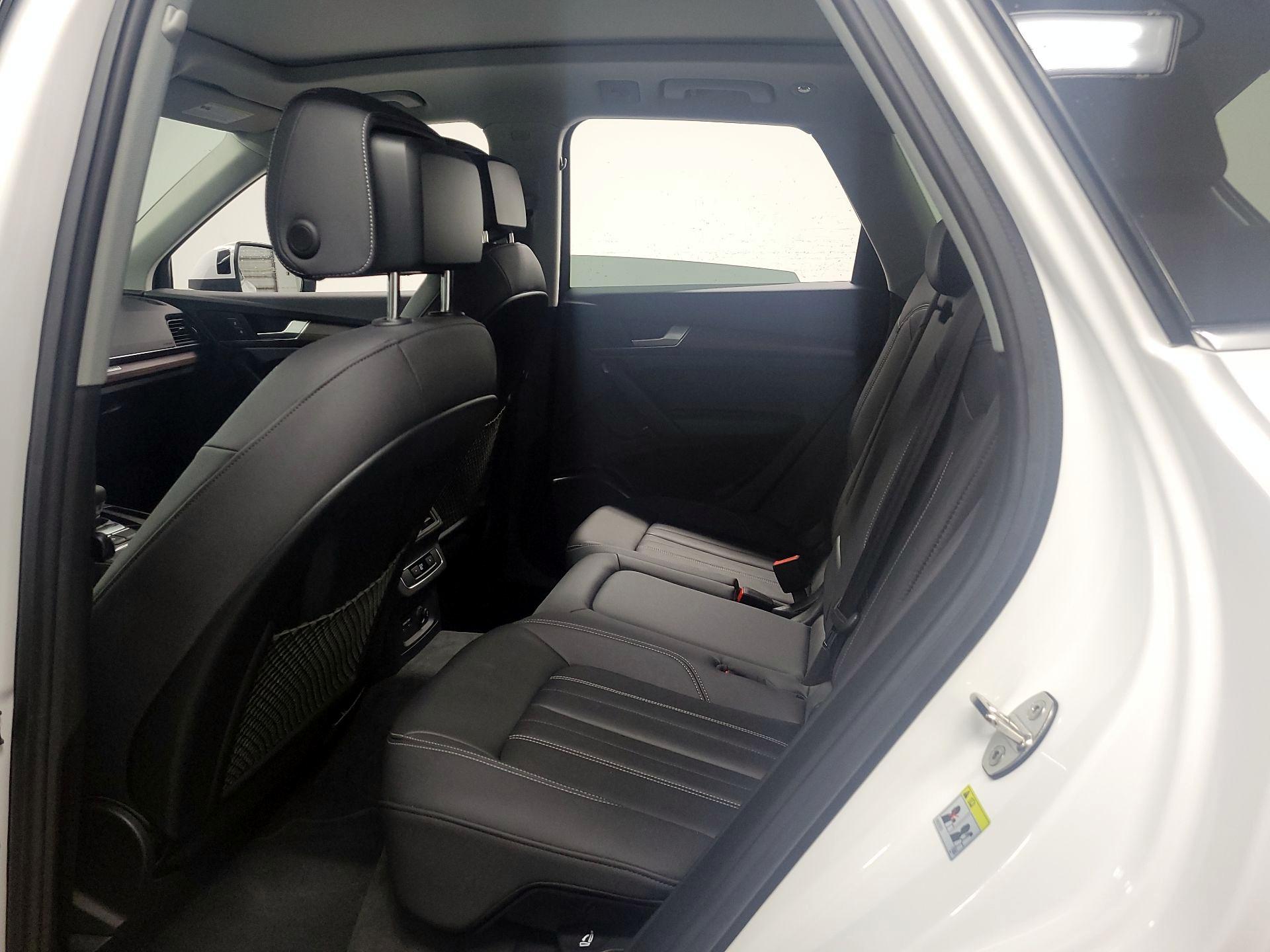 Thumbnail: 2021 Audi Q5 - 17