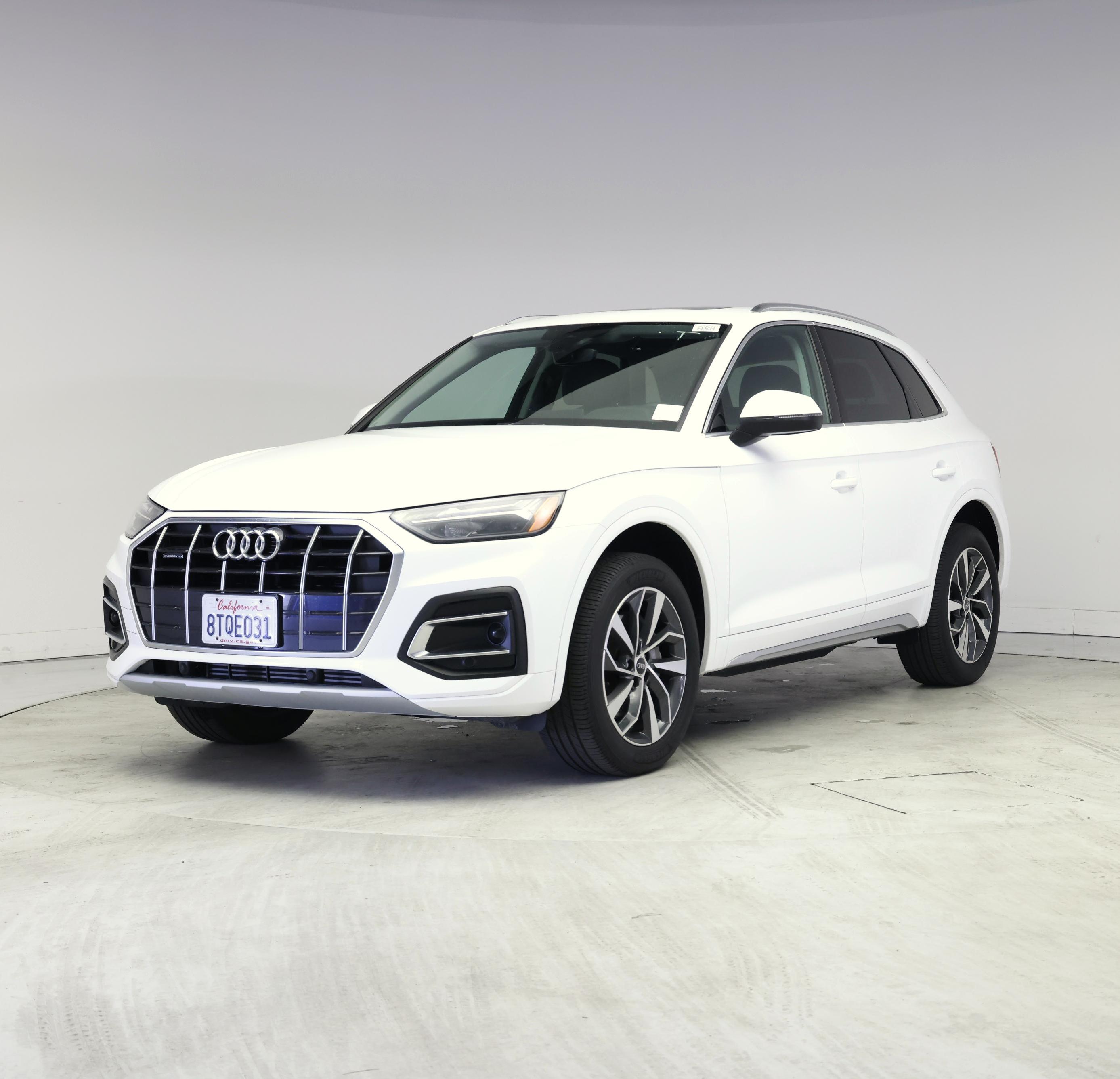 Thumbnail: 2021 Audi Q5 - 4