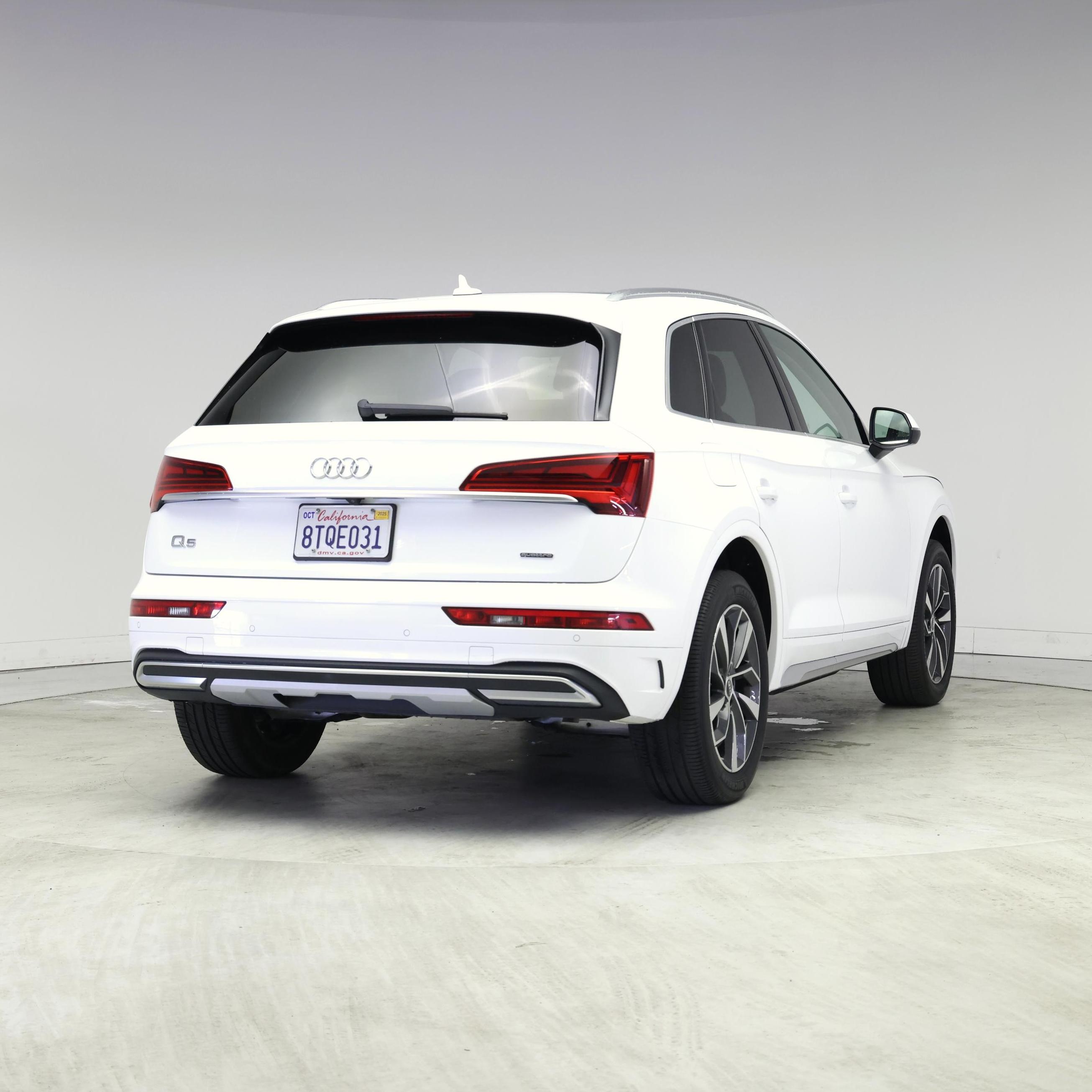 Thumbnail: 2021 Audi Q5 - 8