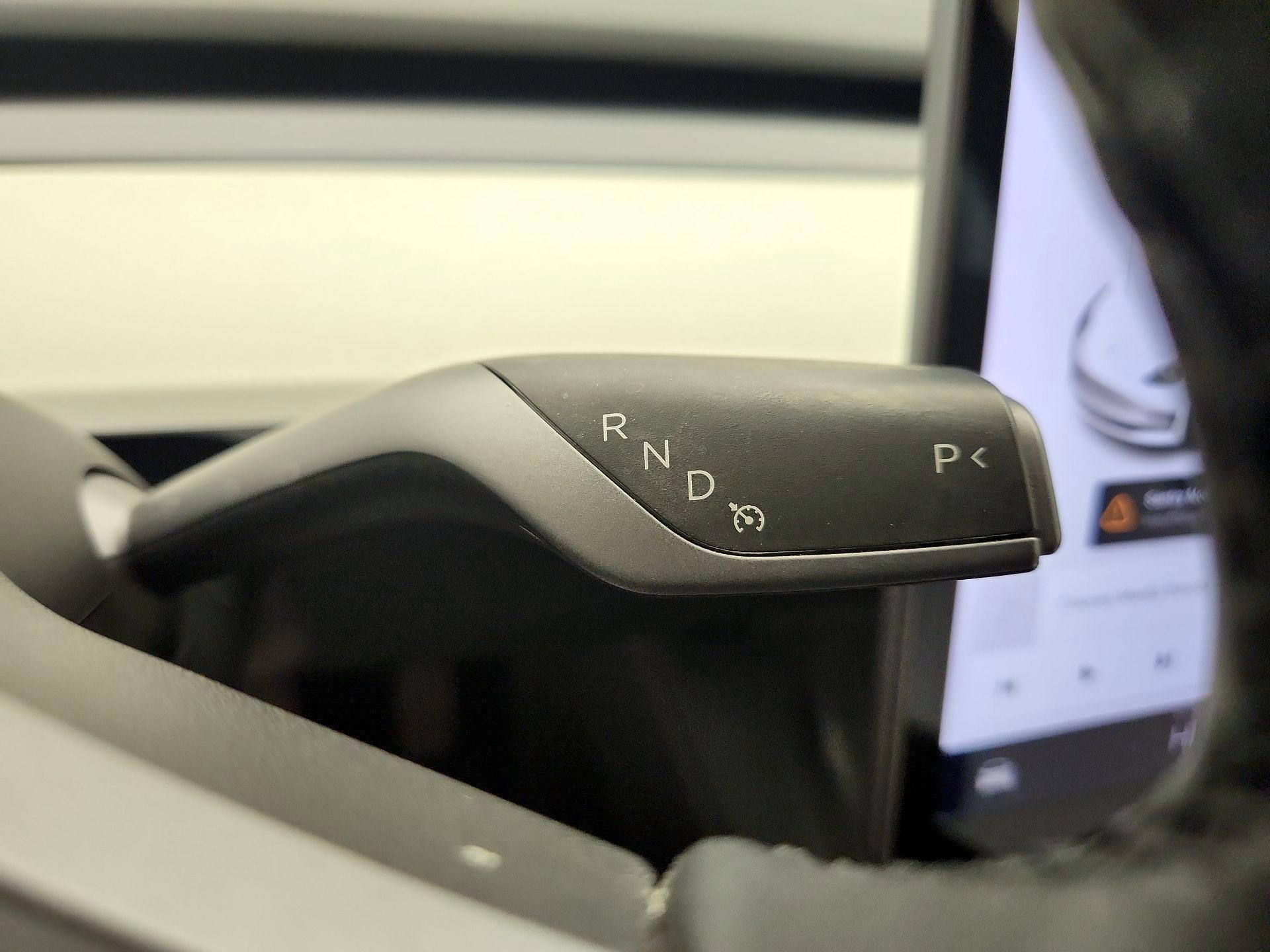 Thumbnail: 2021 Tesla Model 3 - 17