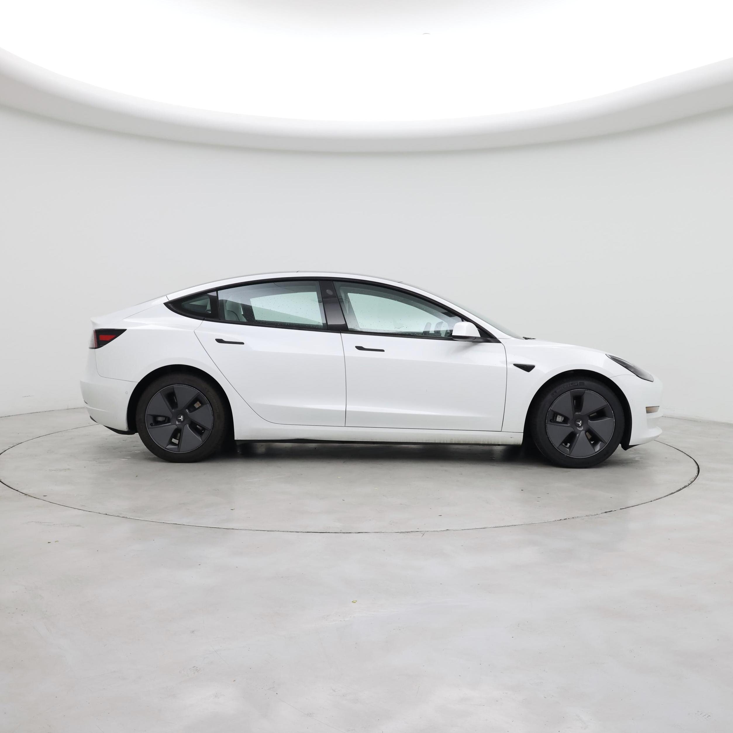 Thumbnail: 2021 Tesla Model 3 - 7