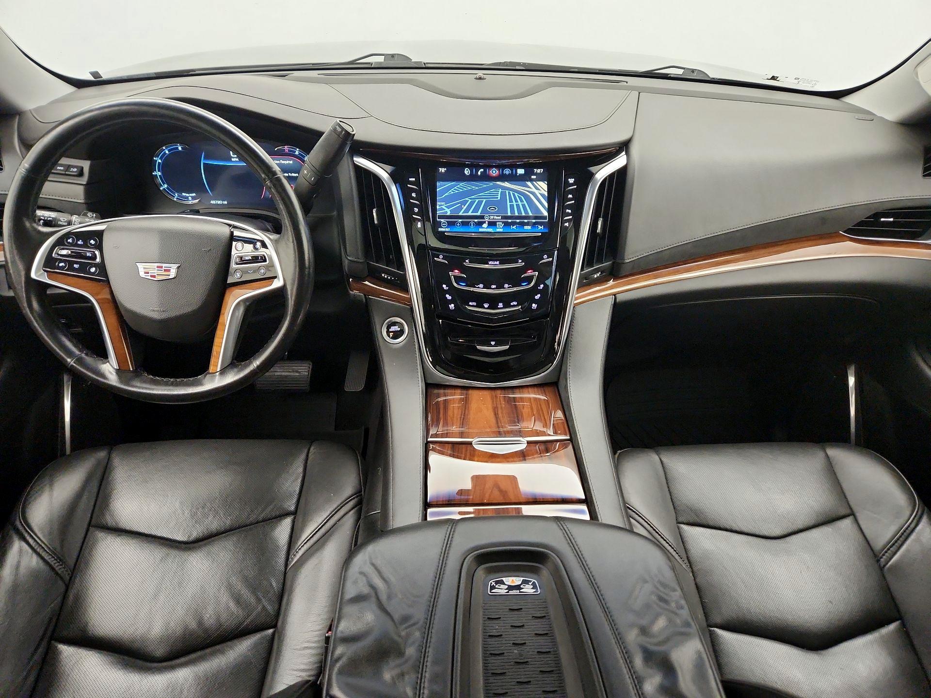 Thumbnail: 2017 Cadillac Escalade - 9