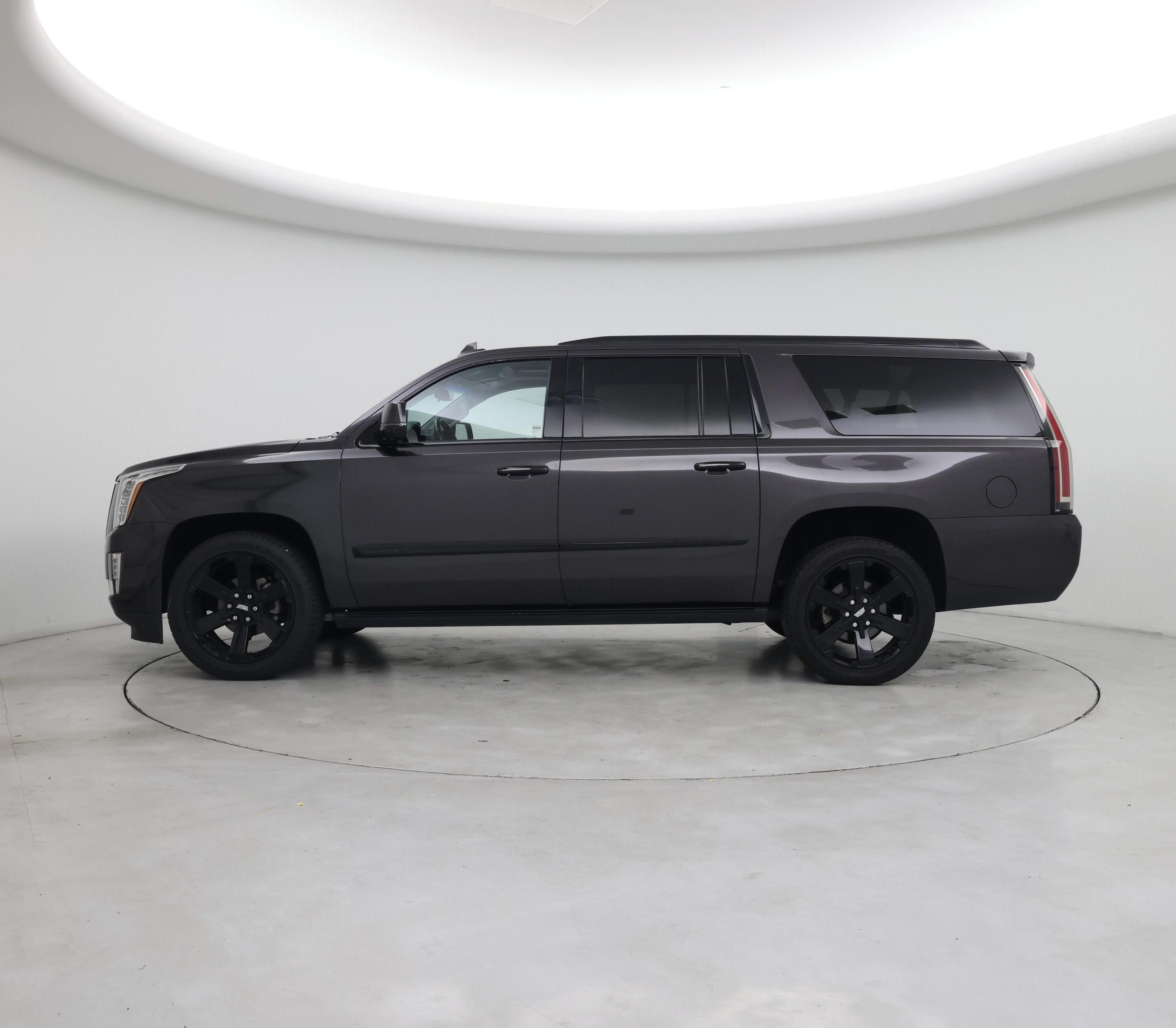 Thumbnail: 2017 Cadillac Escalade - 3