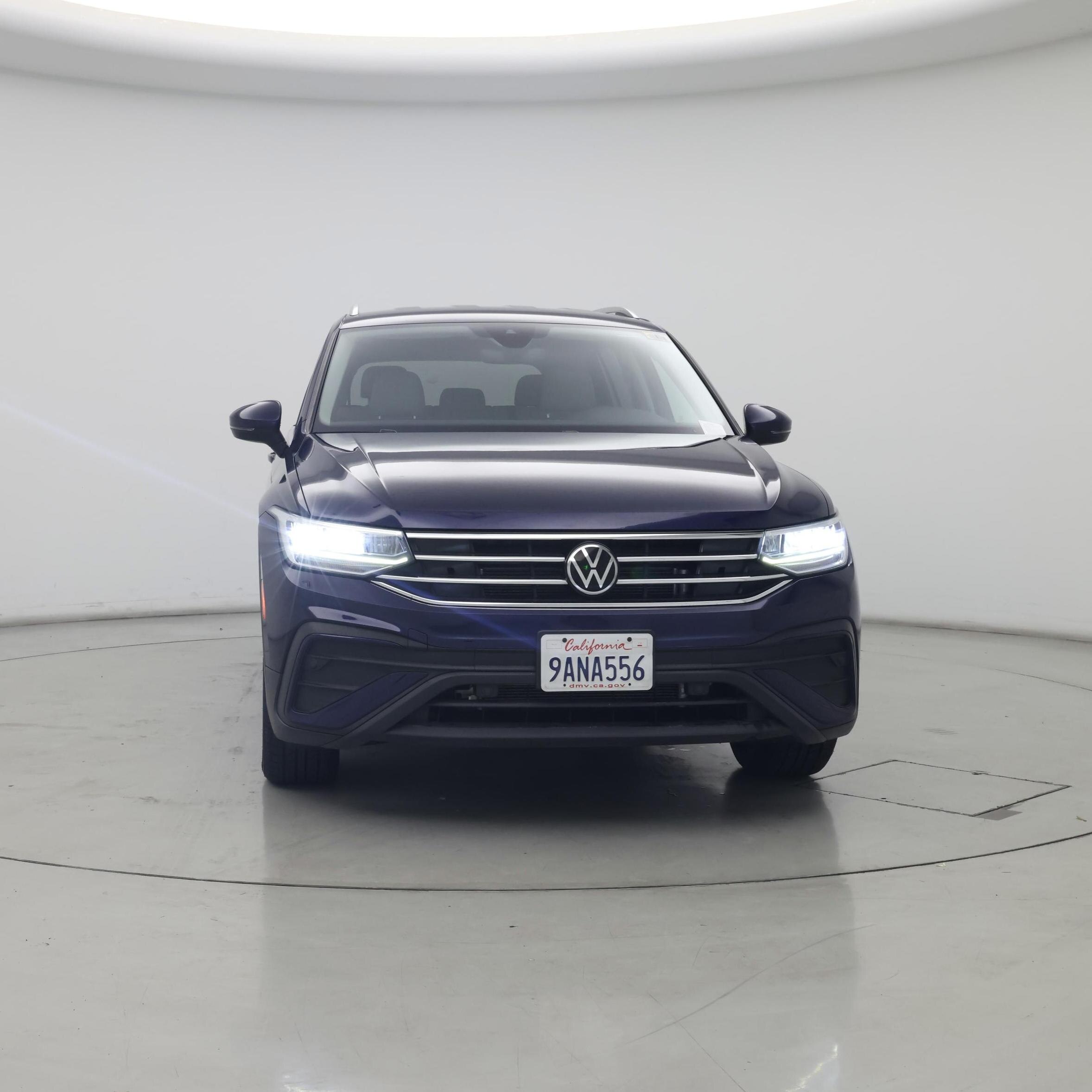 Thumbnail: 2022 Volkswagen Tiguan - 5