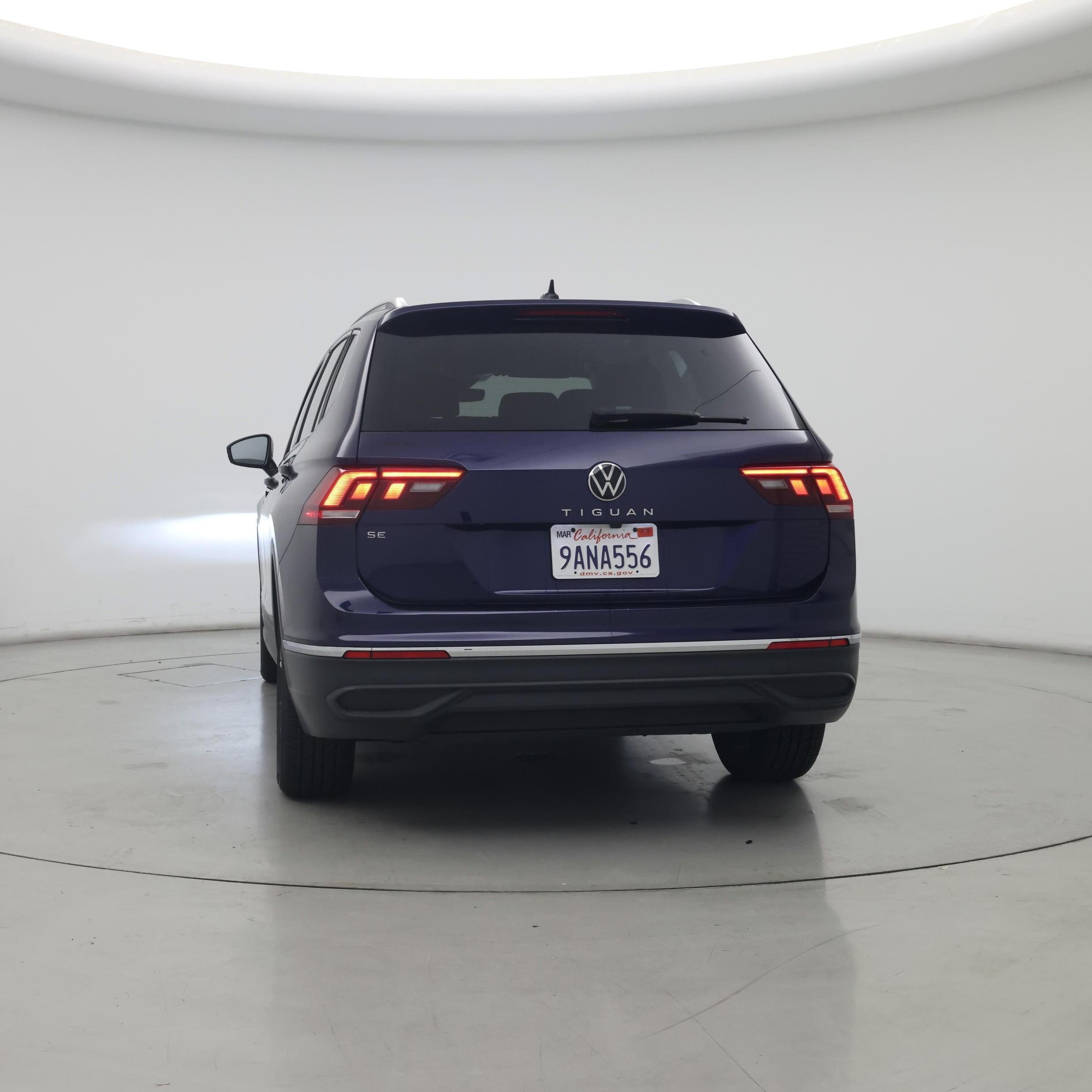 Thumbnail: 2022 Volkswagen Tiguan - 6