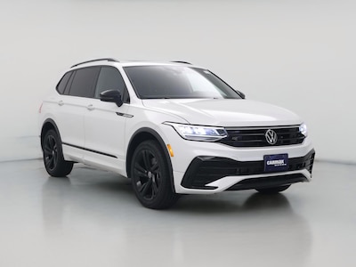 White 2023 Volkswagen Tiguan SE