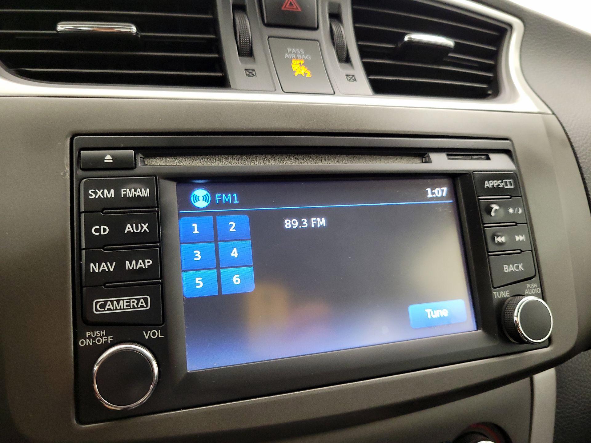 Thumbnail: 2014 Nissan Sentra - 16