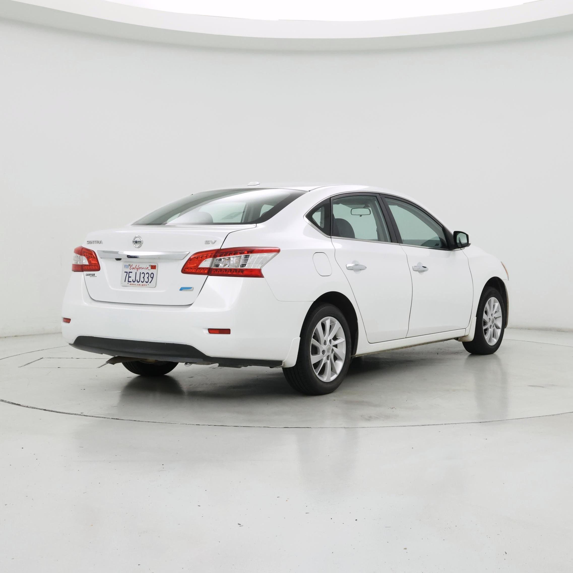 Thumbnail: 2014 Nissan Sentra - 8