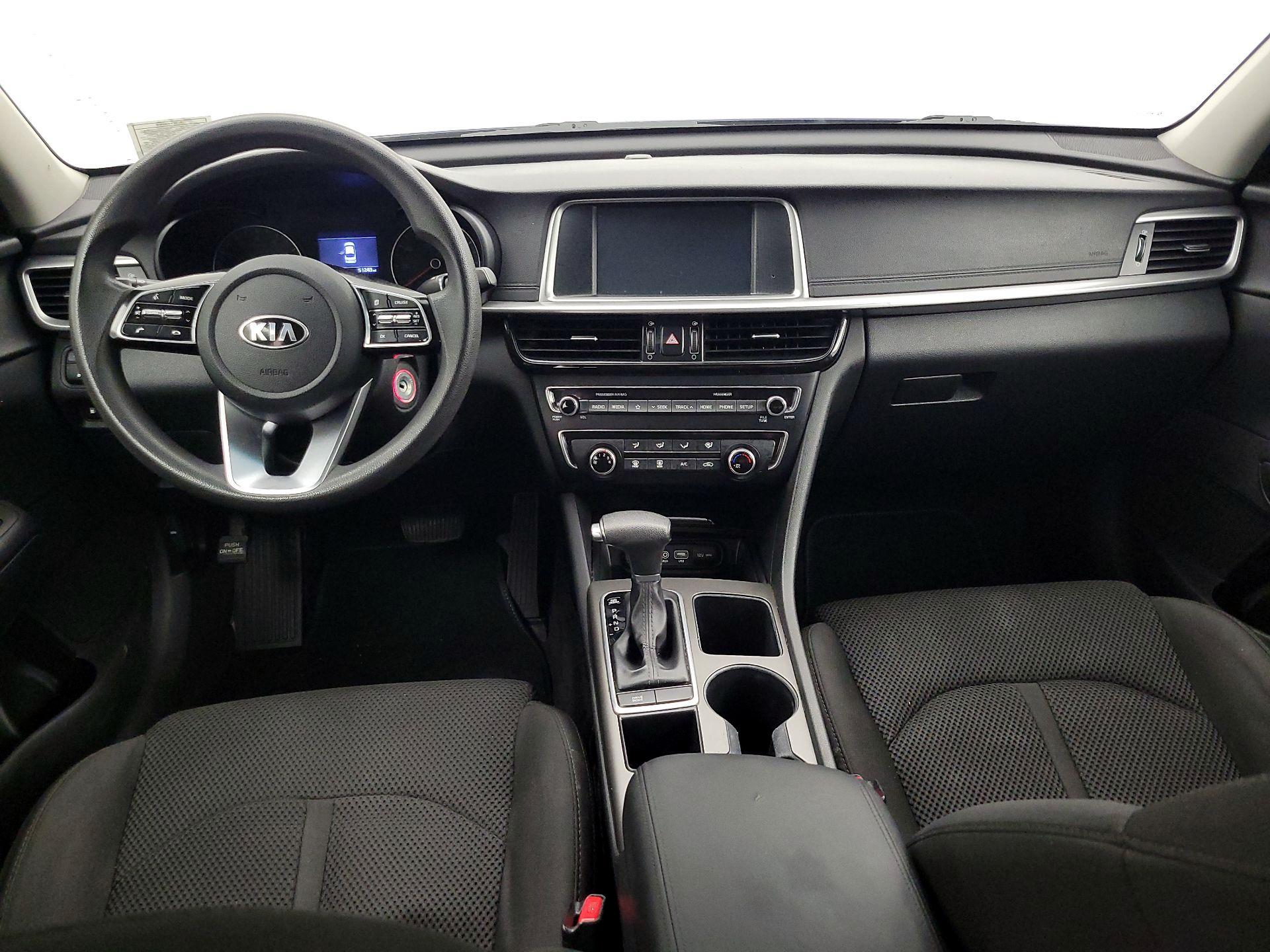Thumbnail: 2019 Kia Optima - 9